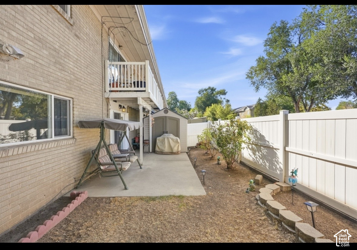 main property photo 13