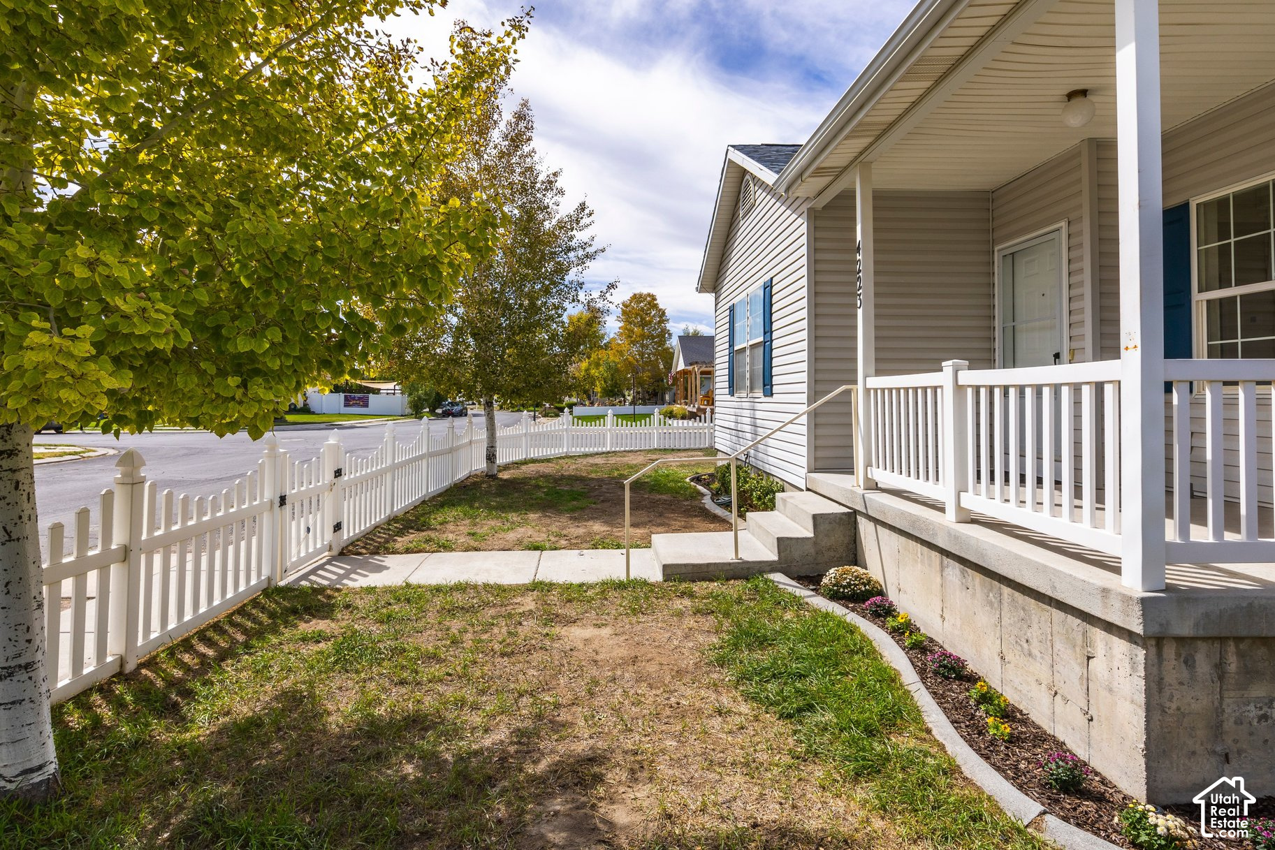 main property photo 31