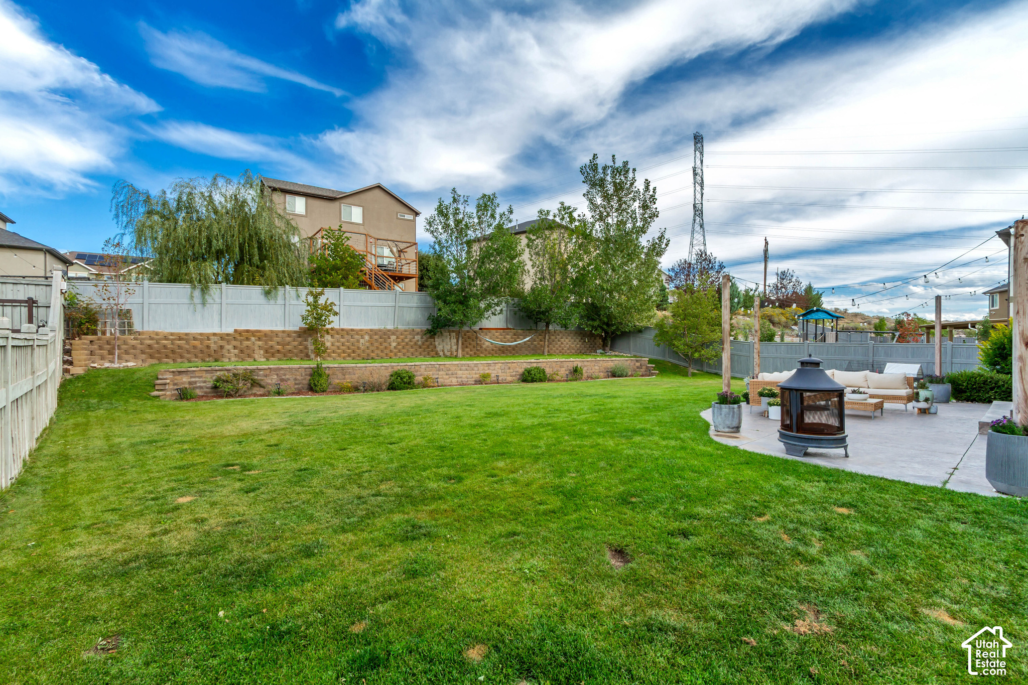 main property photo 41