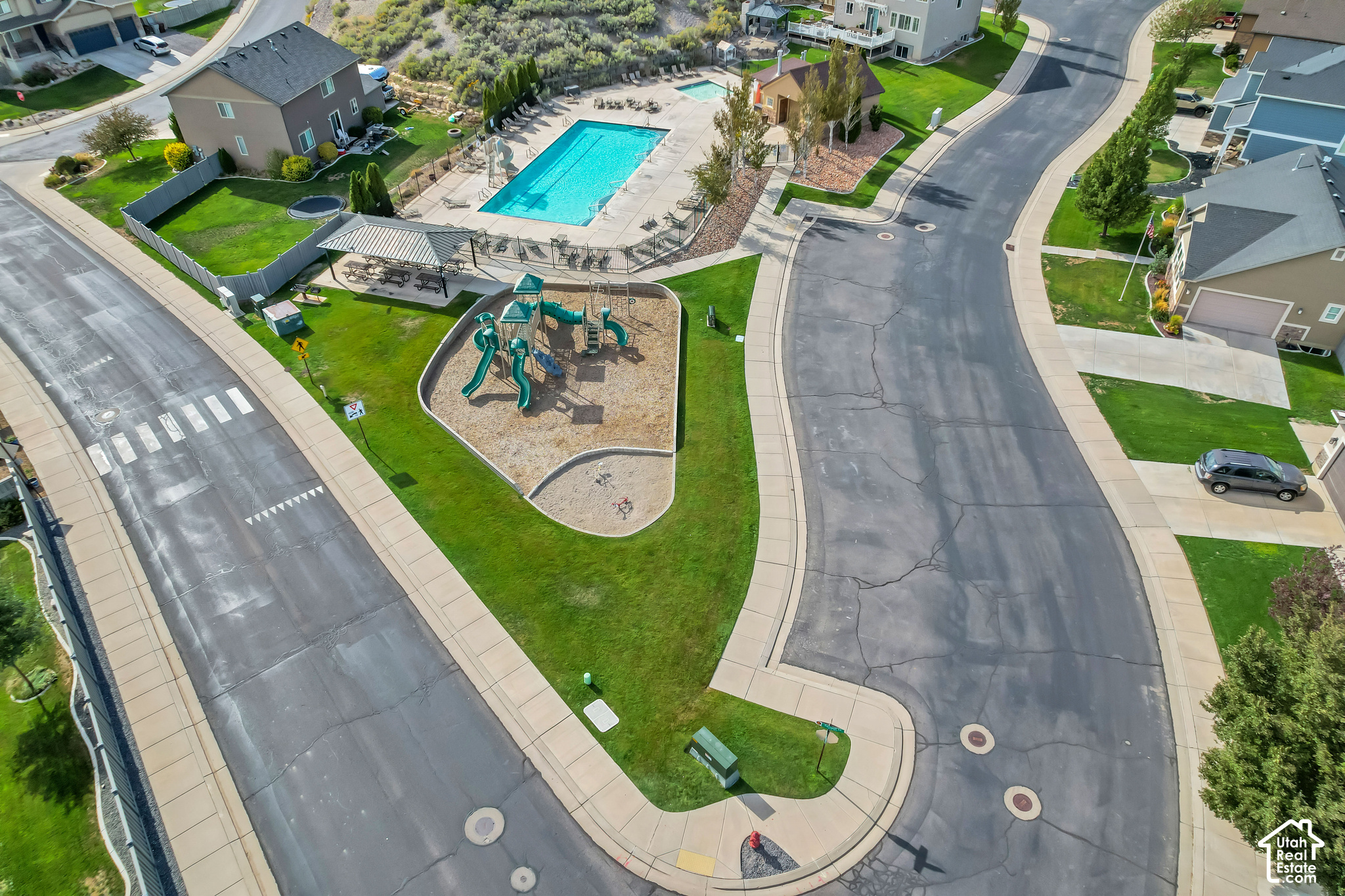 main property photo 80