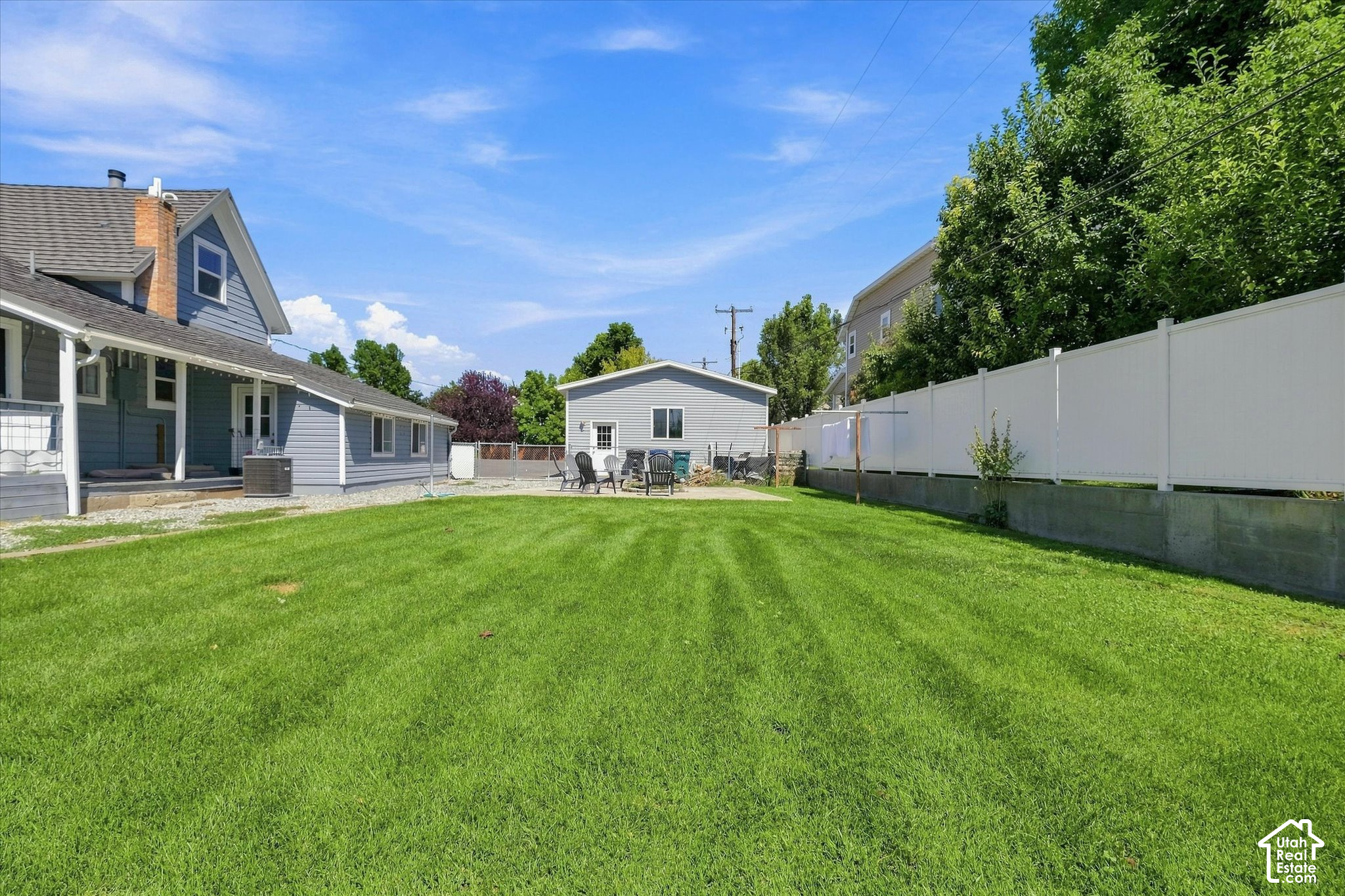 main property photo 39