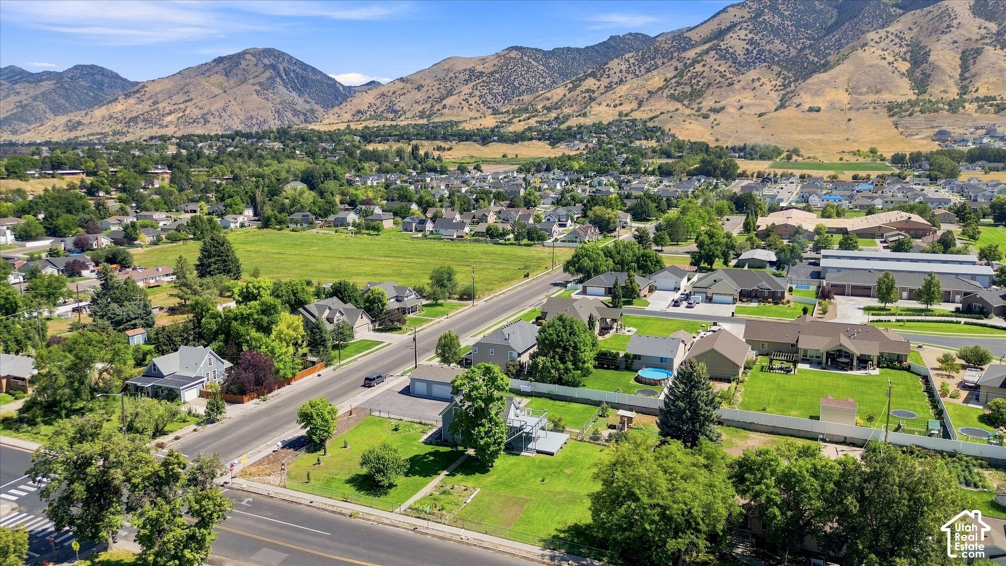 main property photo 46