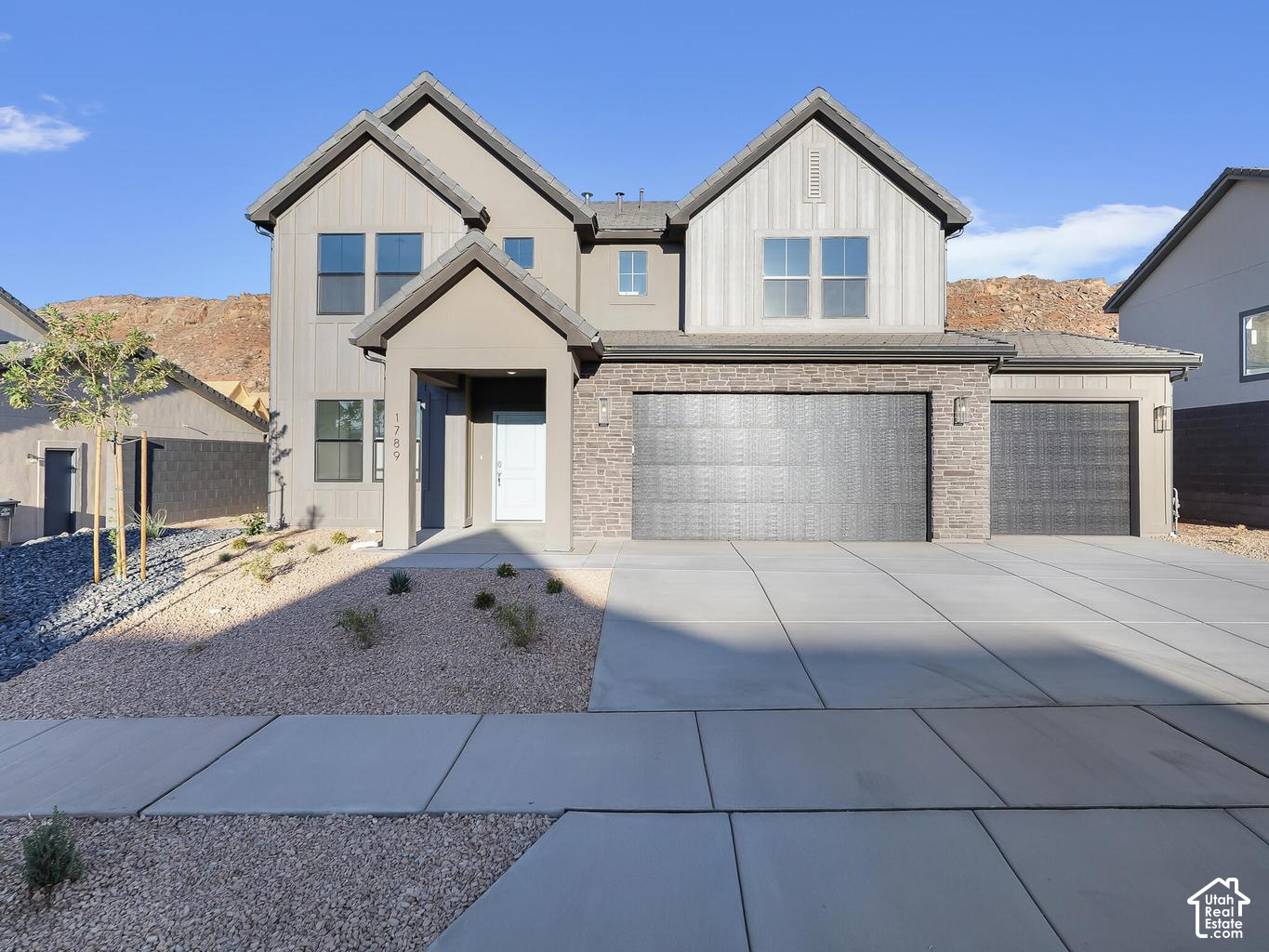 main property photo 44