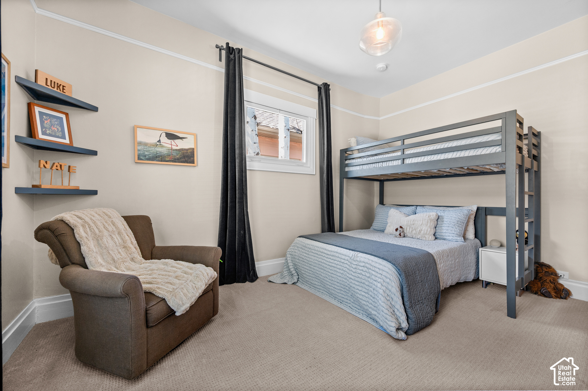 main property photo 12