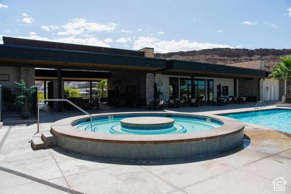 main property photo 43