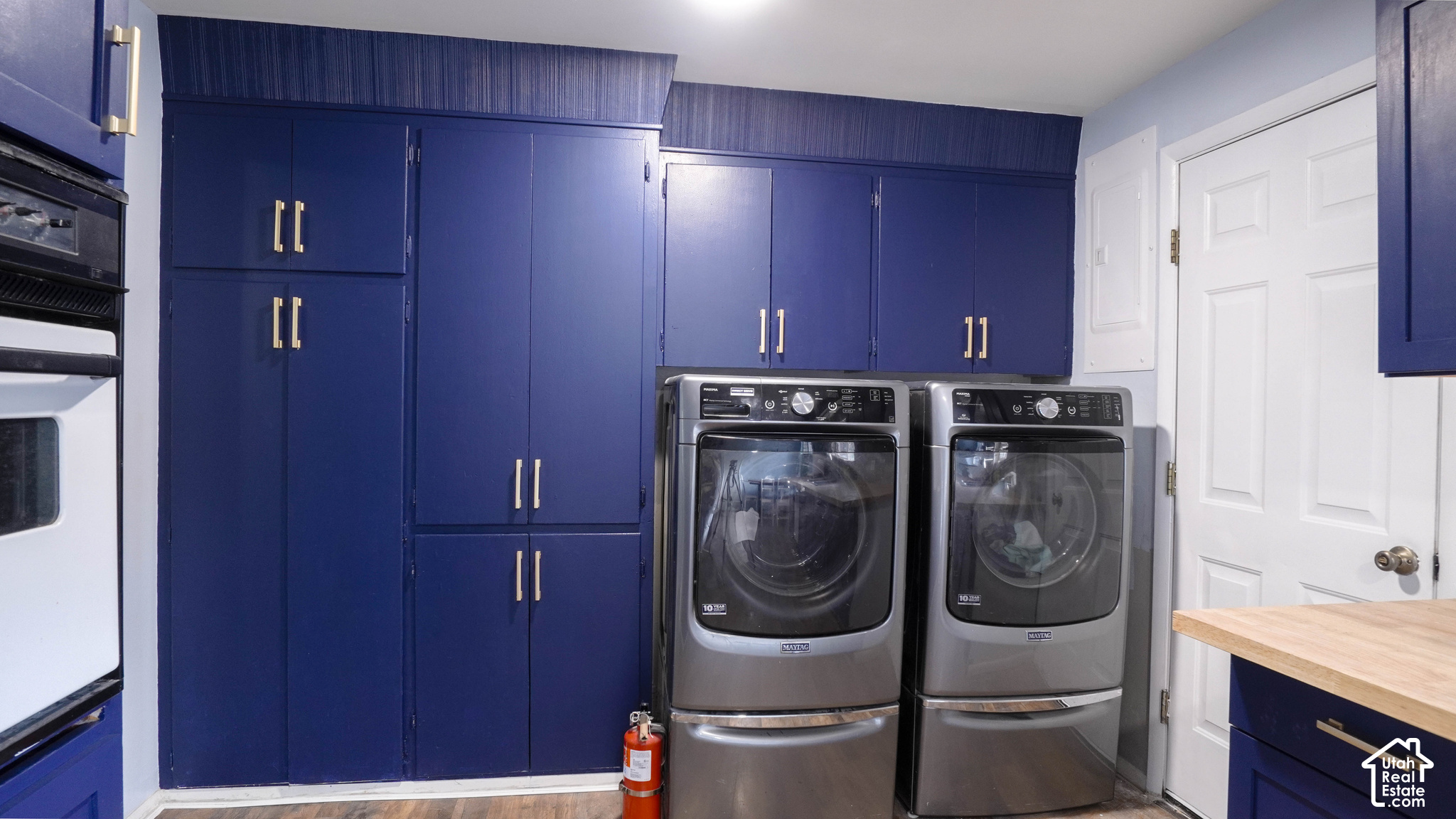 main property photo 14