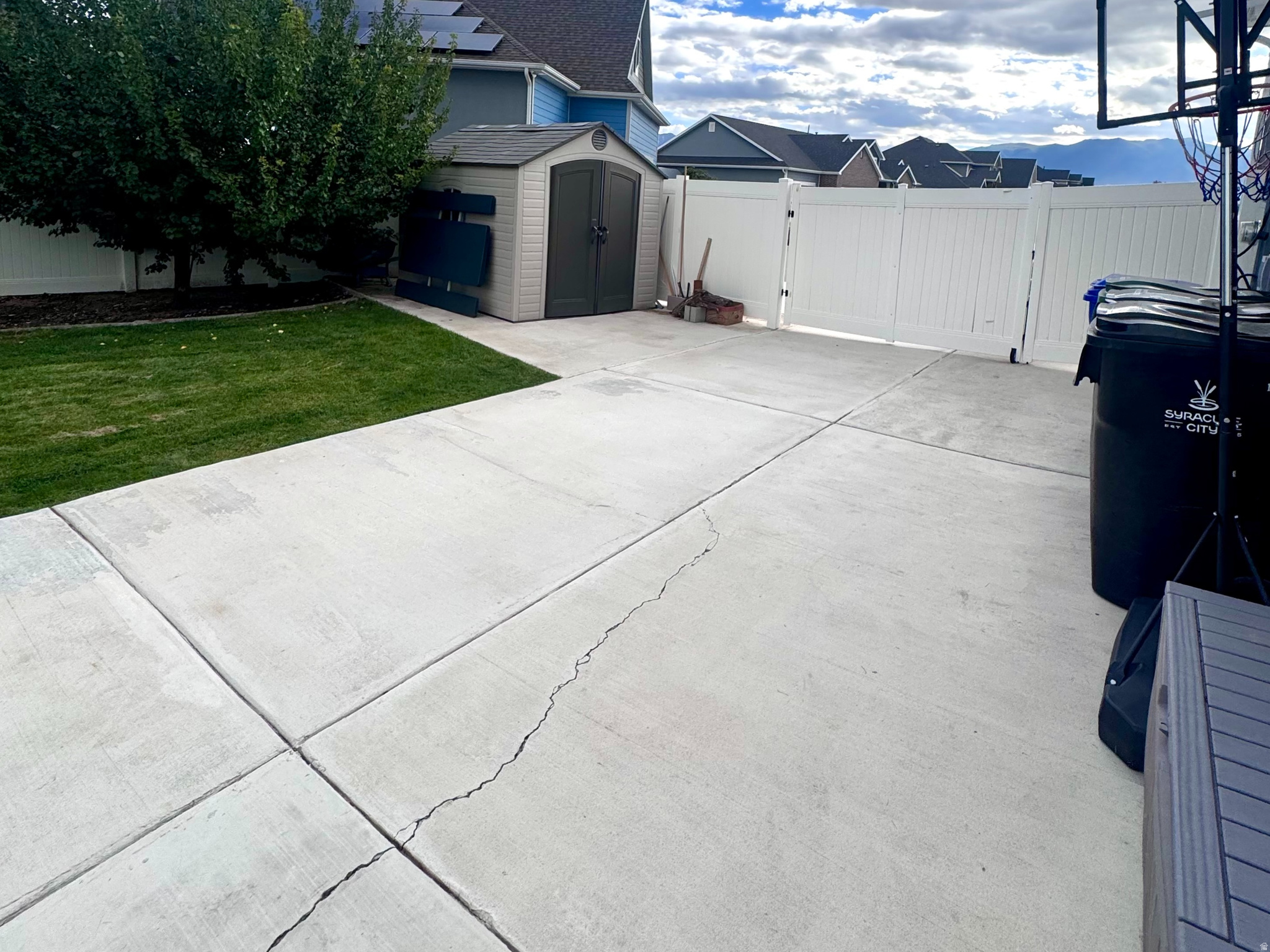 main property photo 57