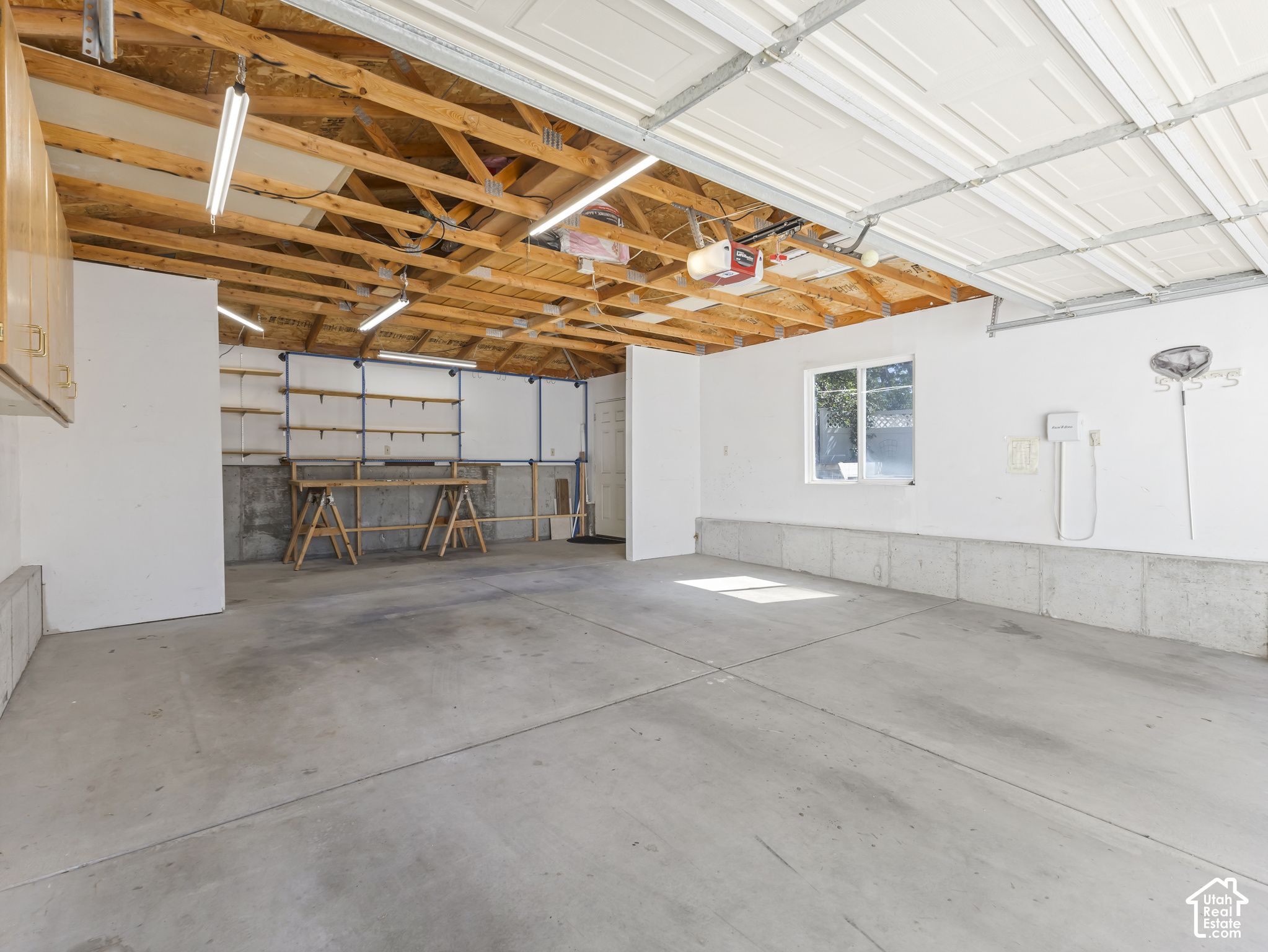 property viewer photo 8