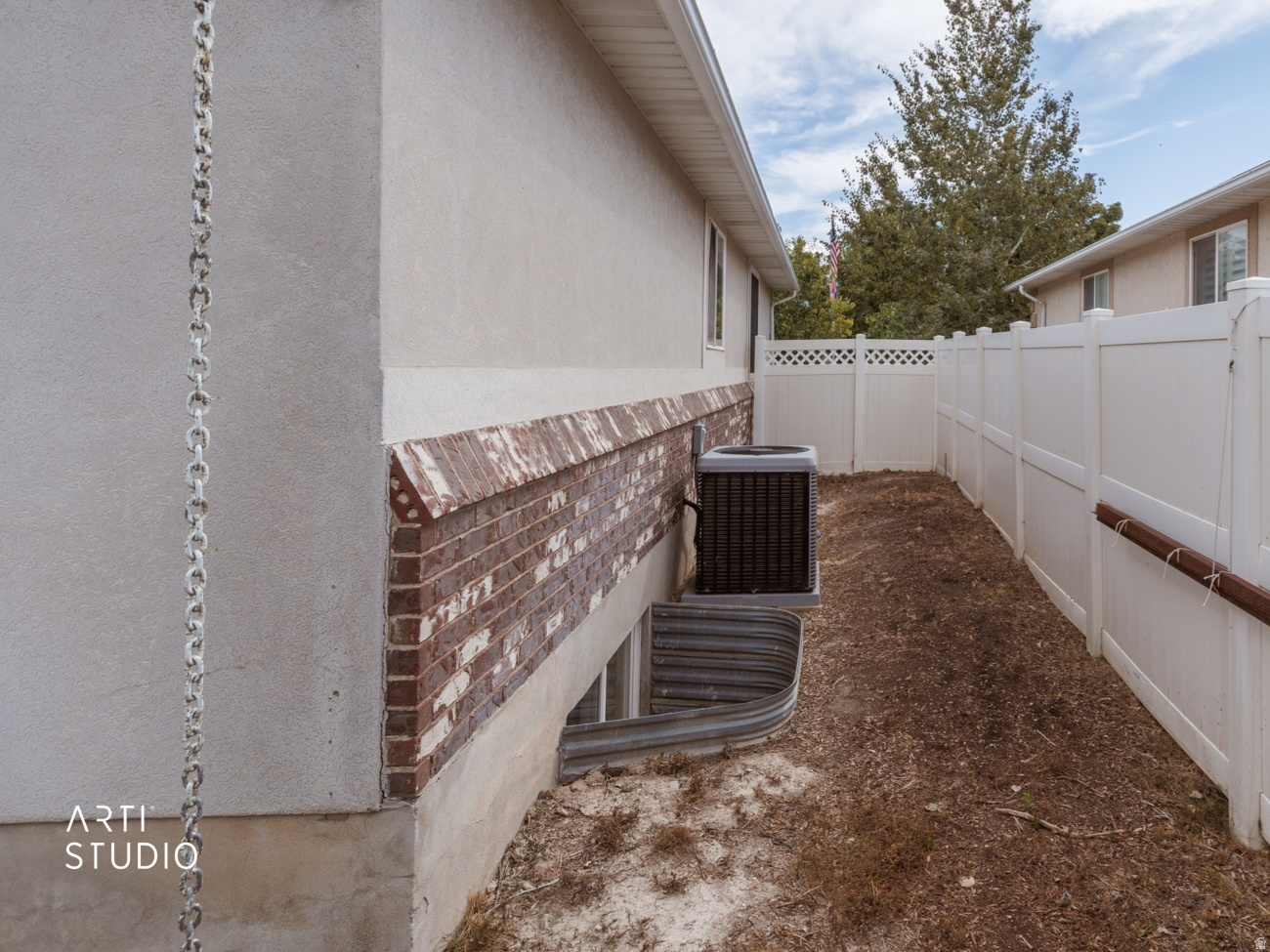 main property photo 43