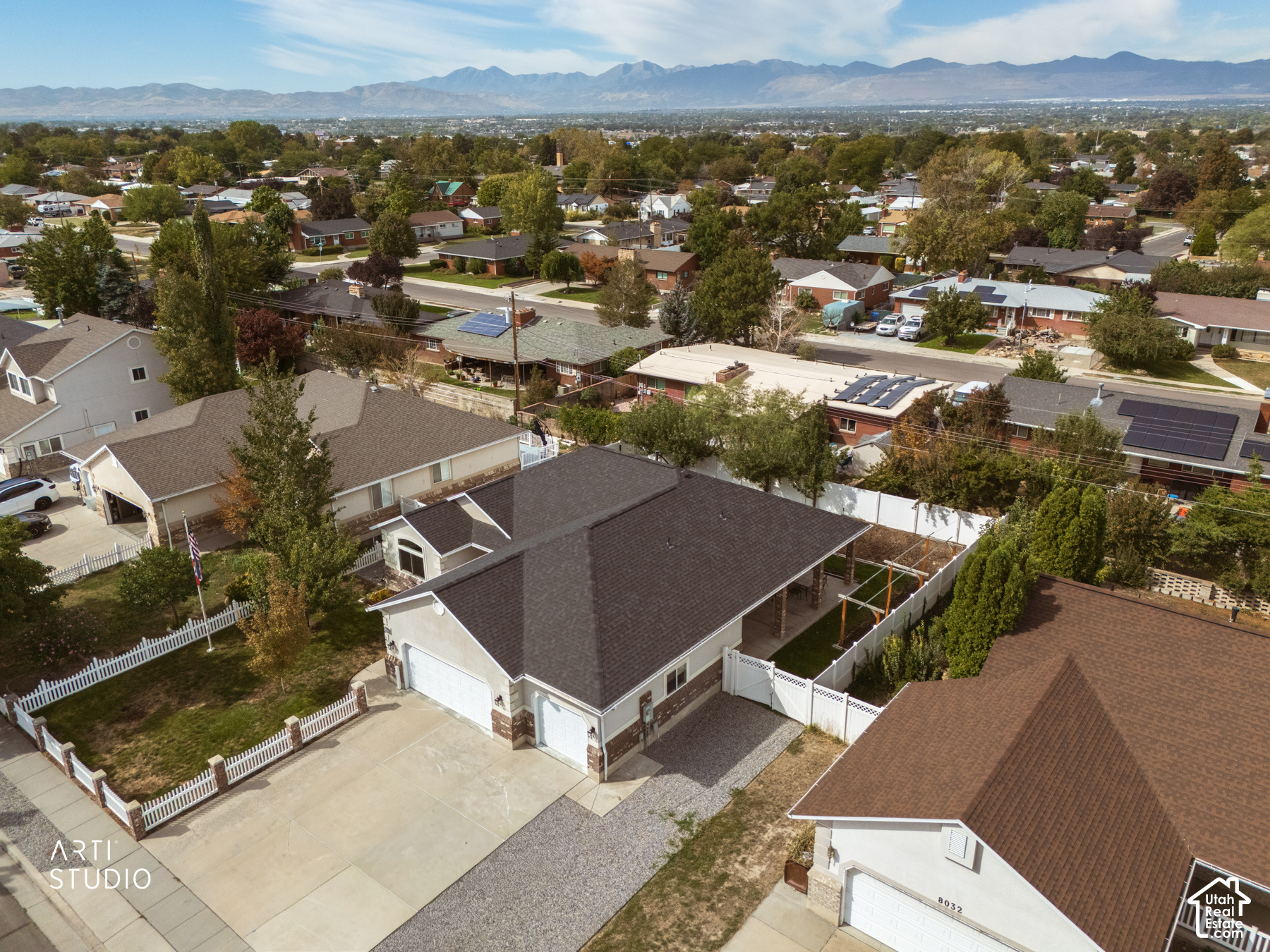 main property photo 46