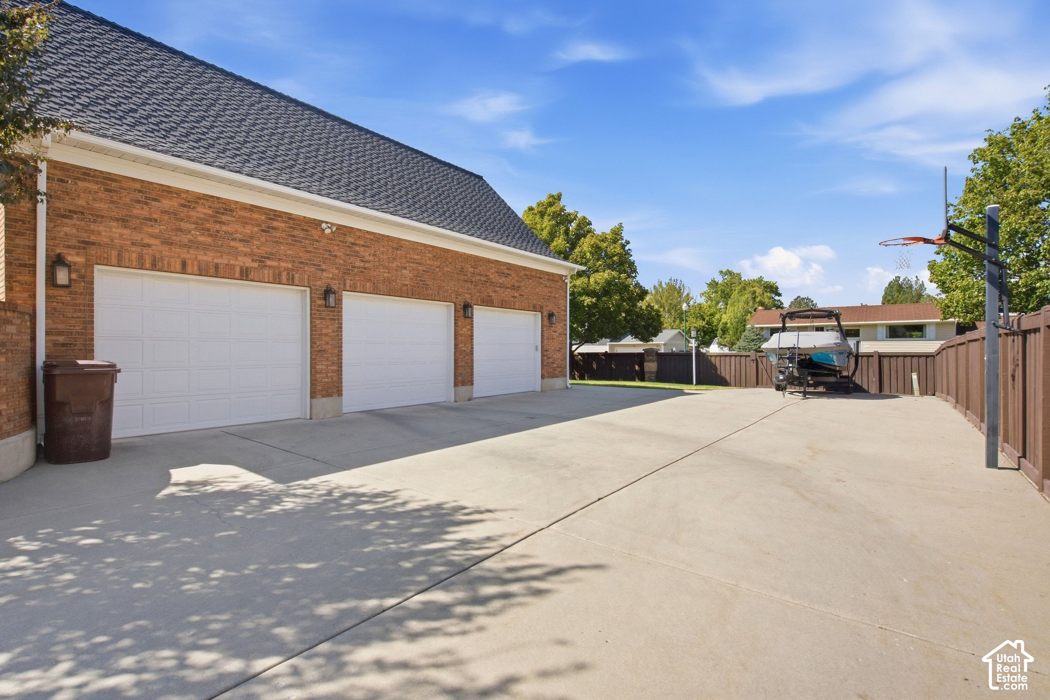 main property photo 67