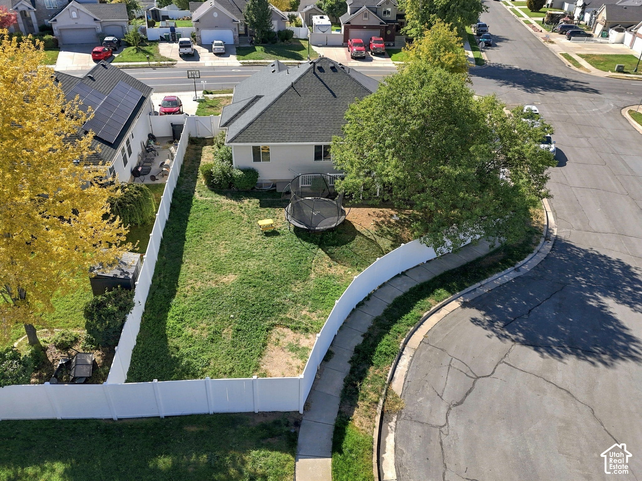 main property photo 43