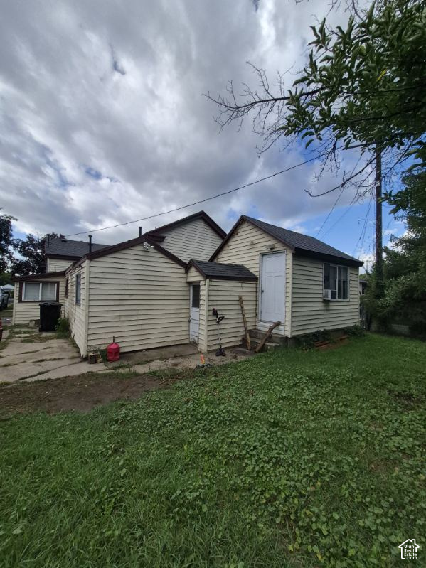 main property photo 9