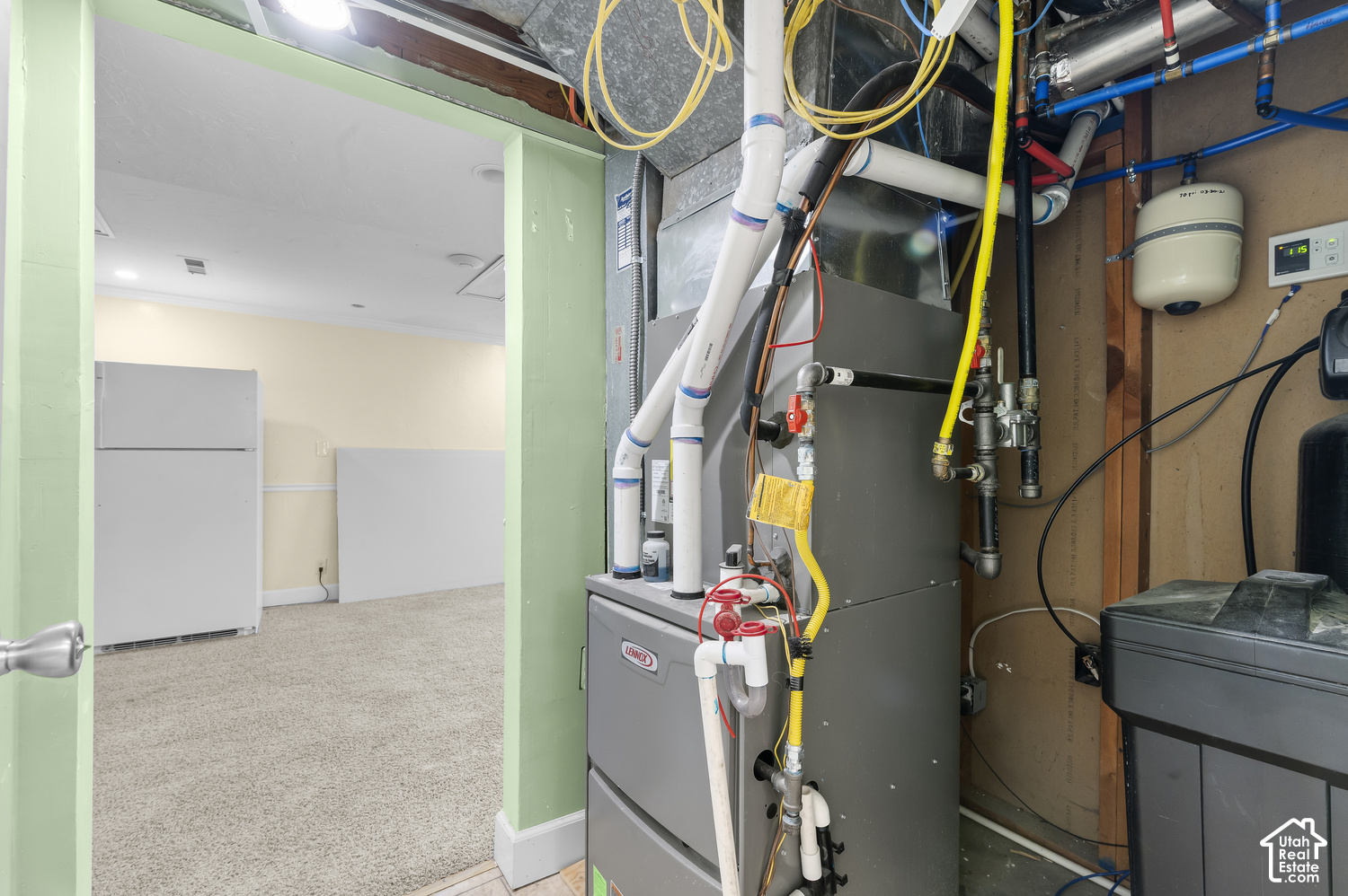 main property photo 29