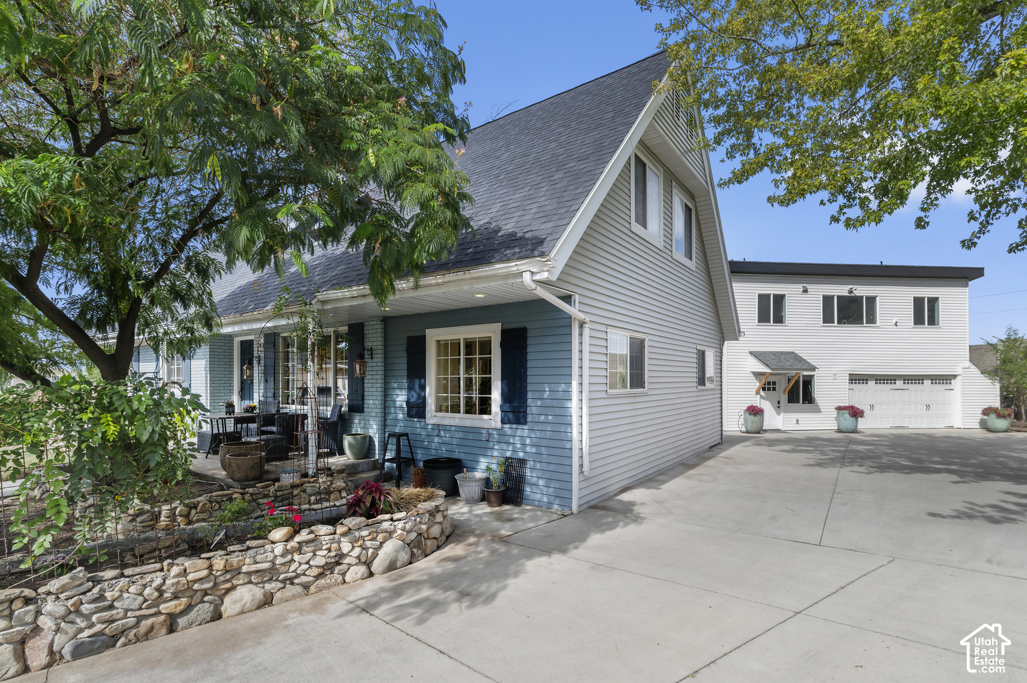 main property photo 47