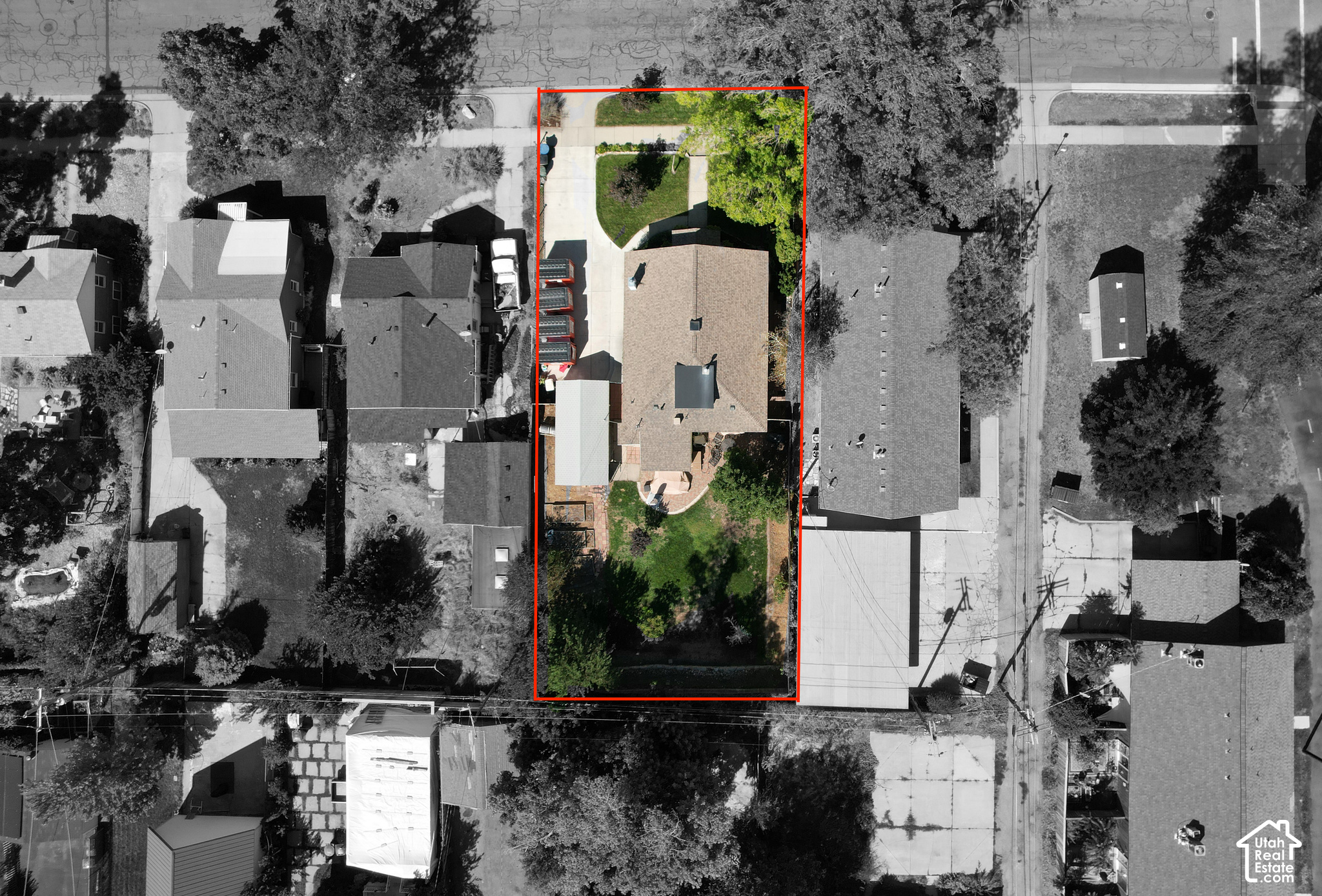 main property photo 35