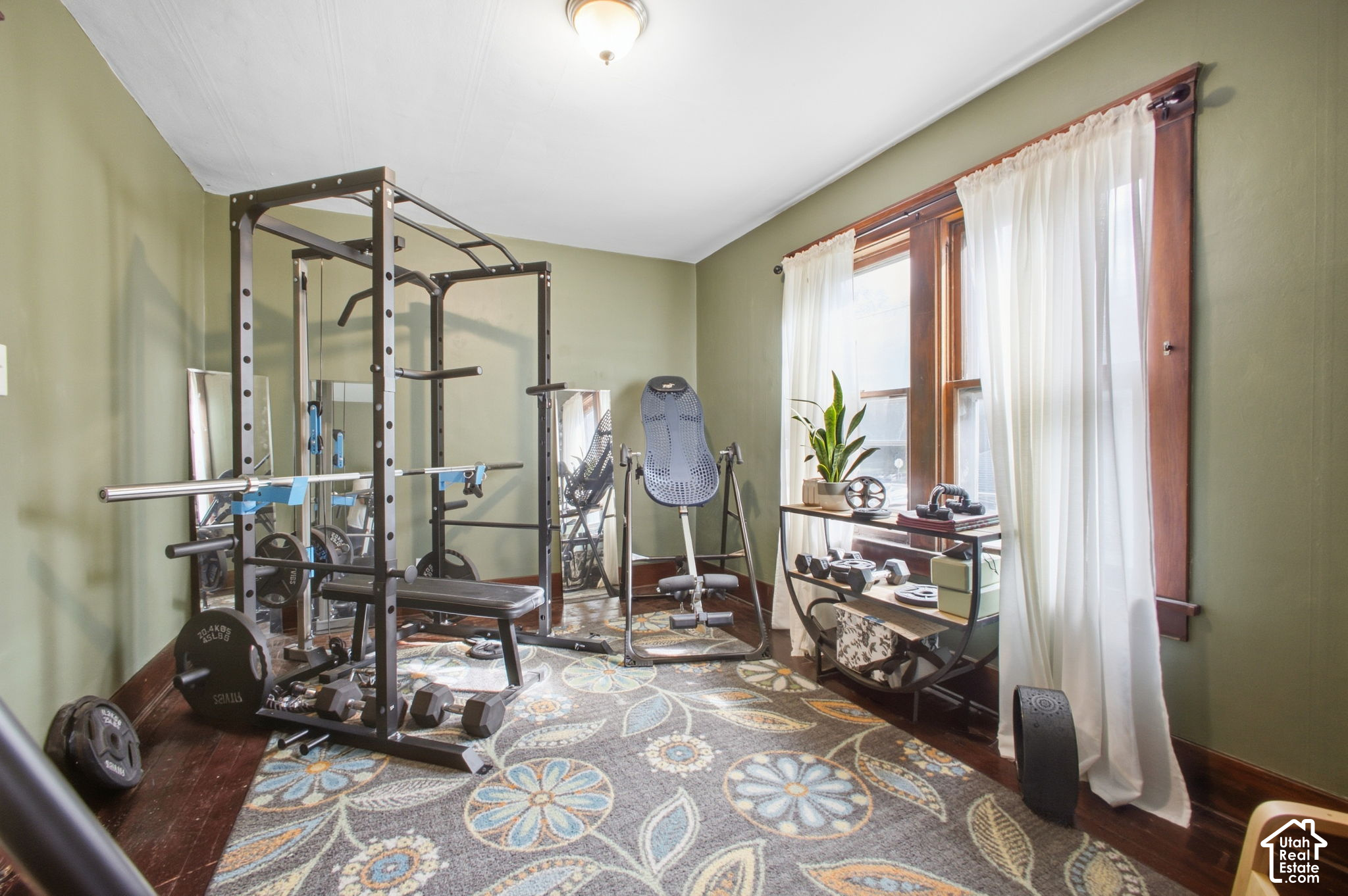 main property photo 26