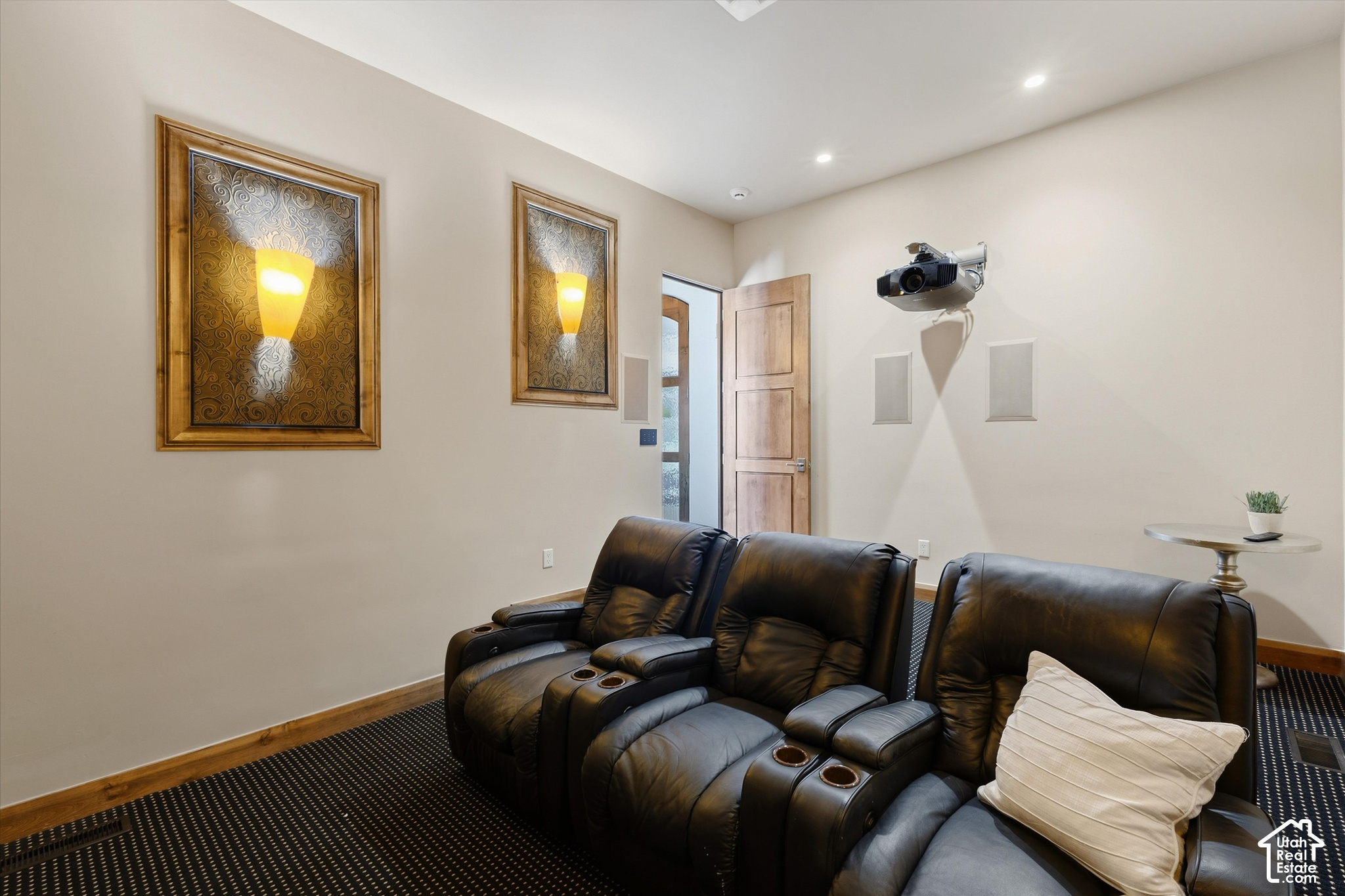 property viewer photo 35