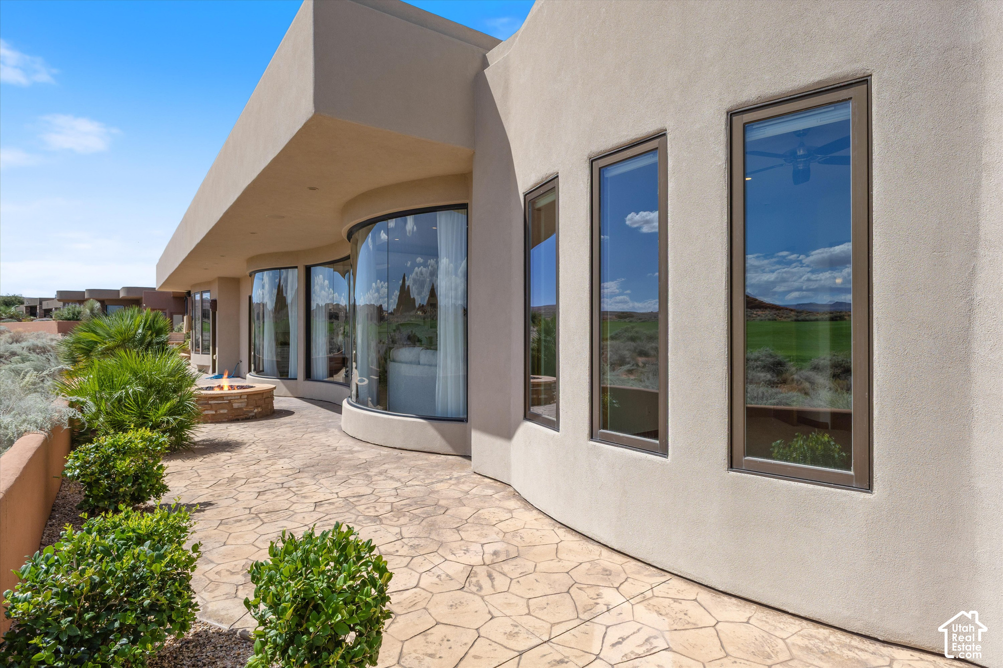 property viewer photo 46