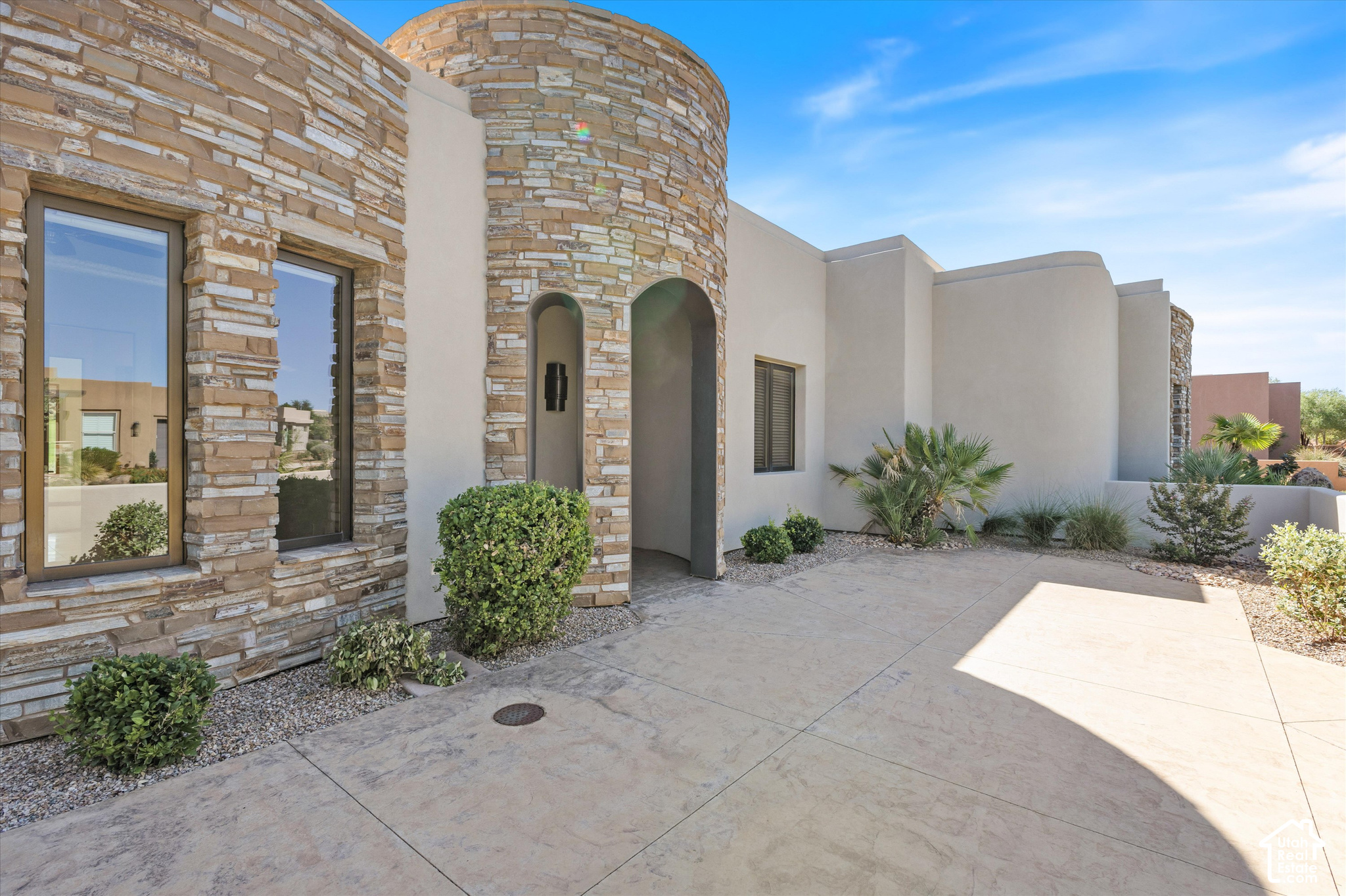 property viewer photo 54