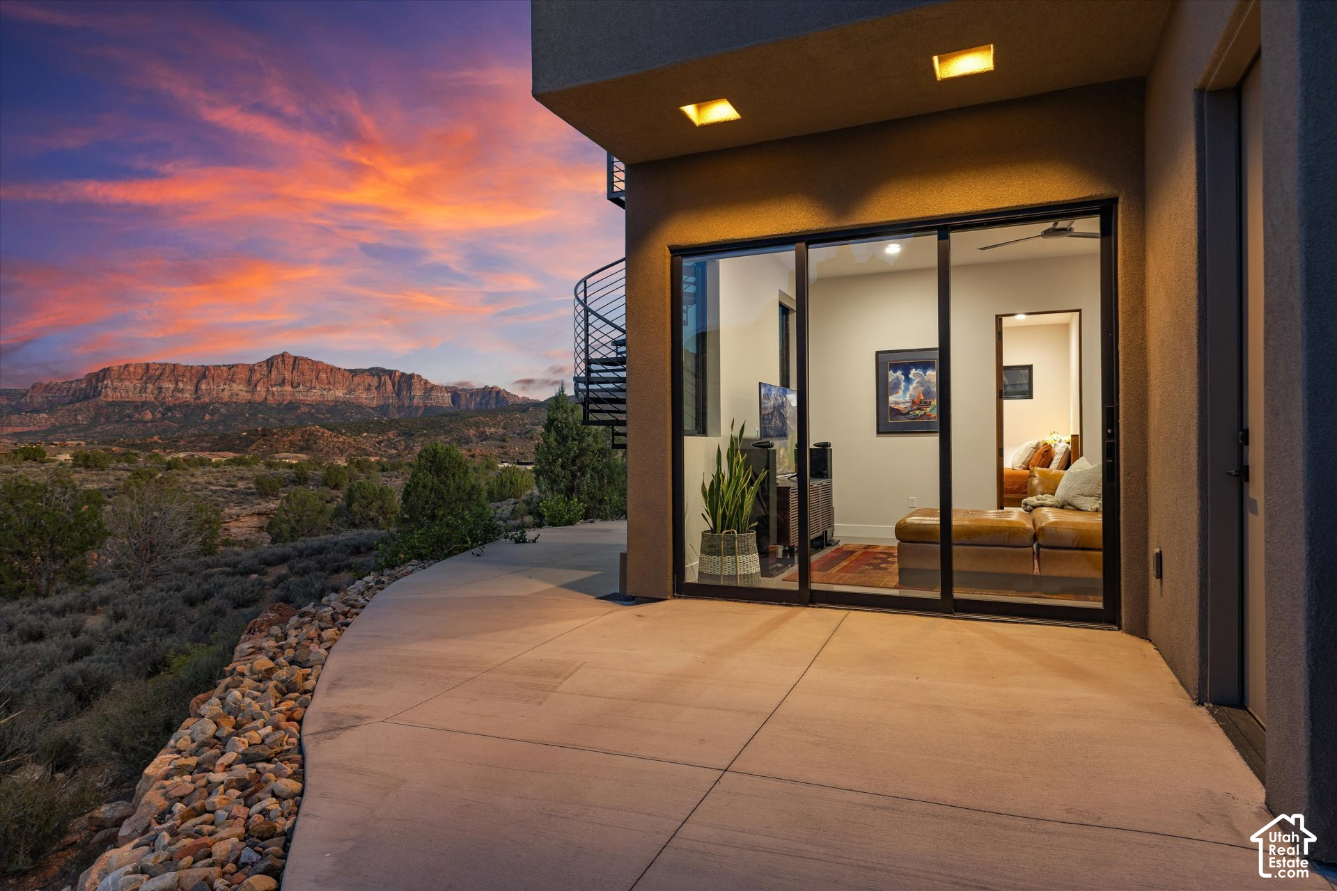main property photo 44