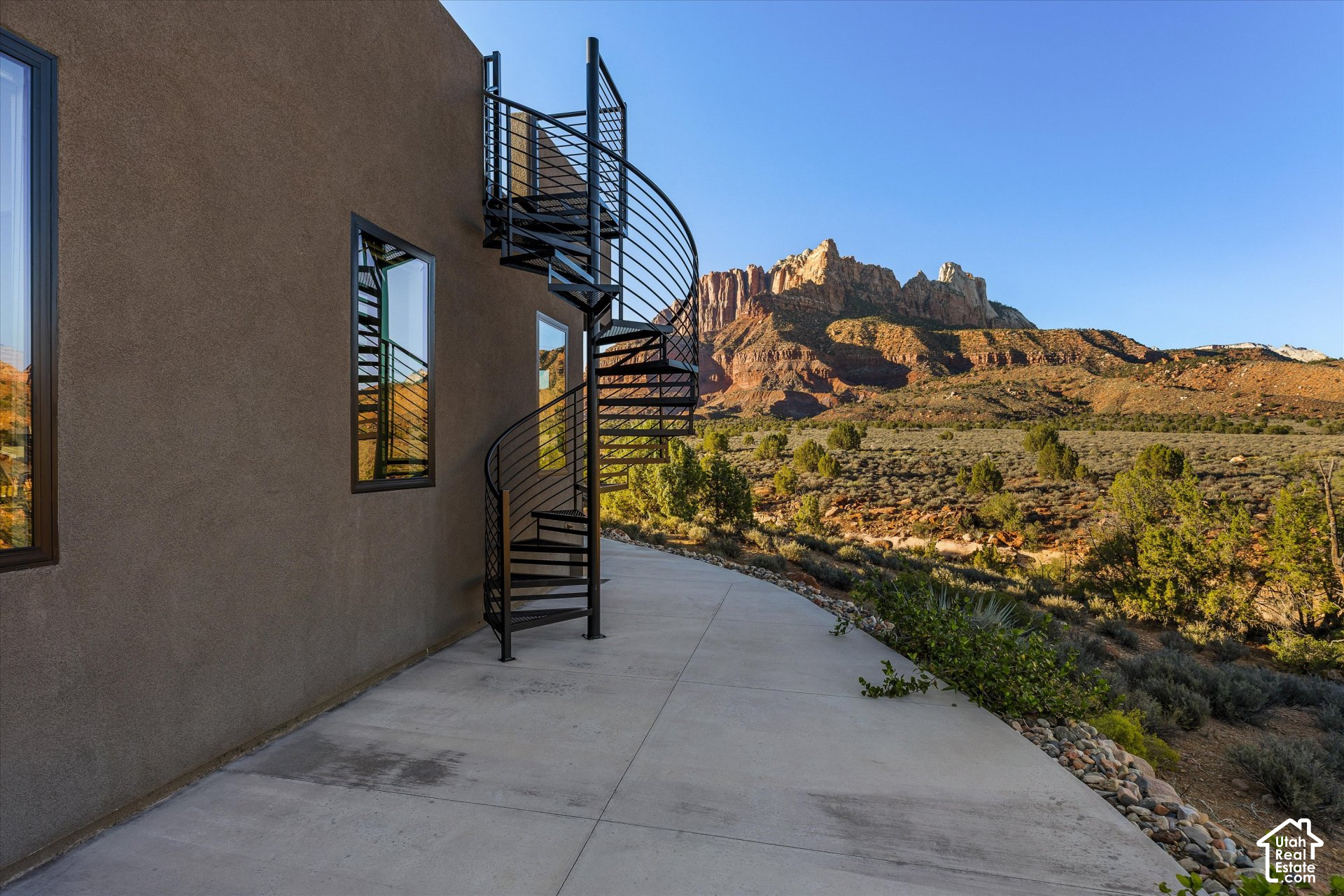main property photo 47