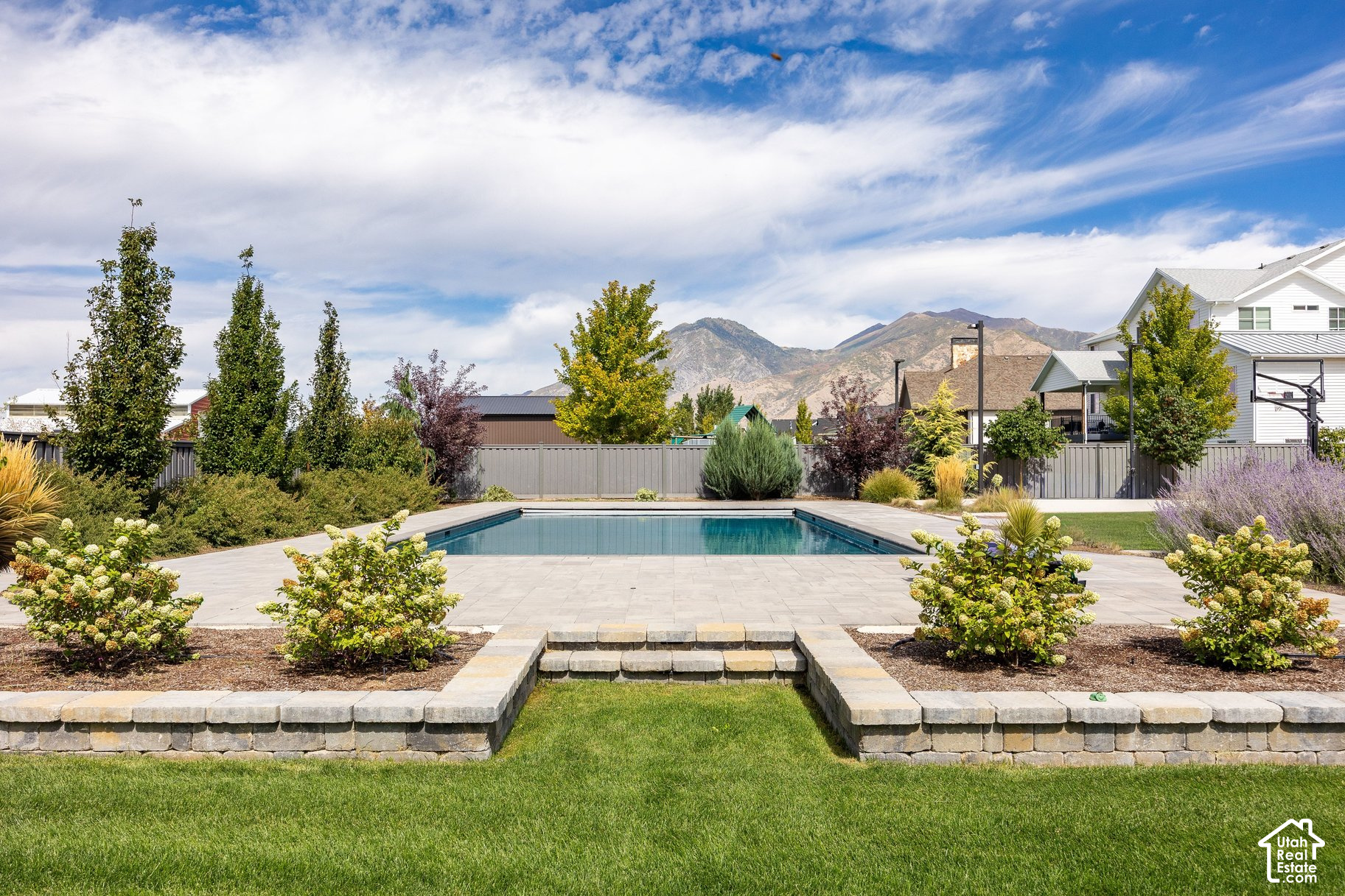 main property photo 59