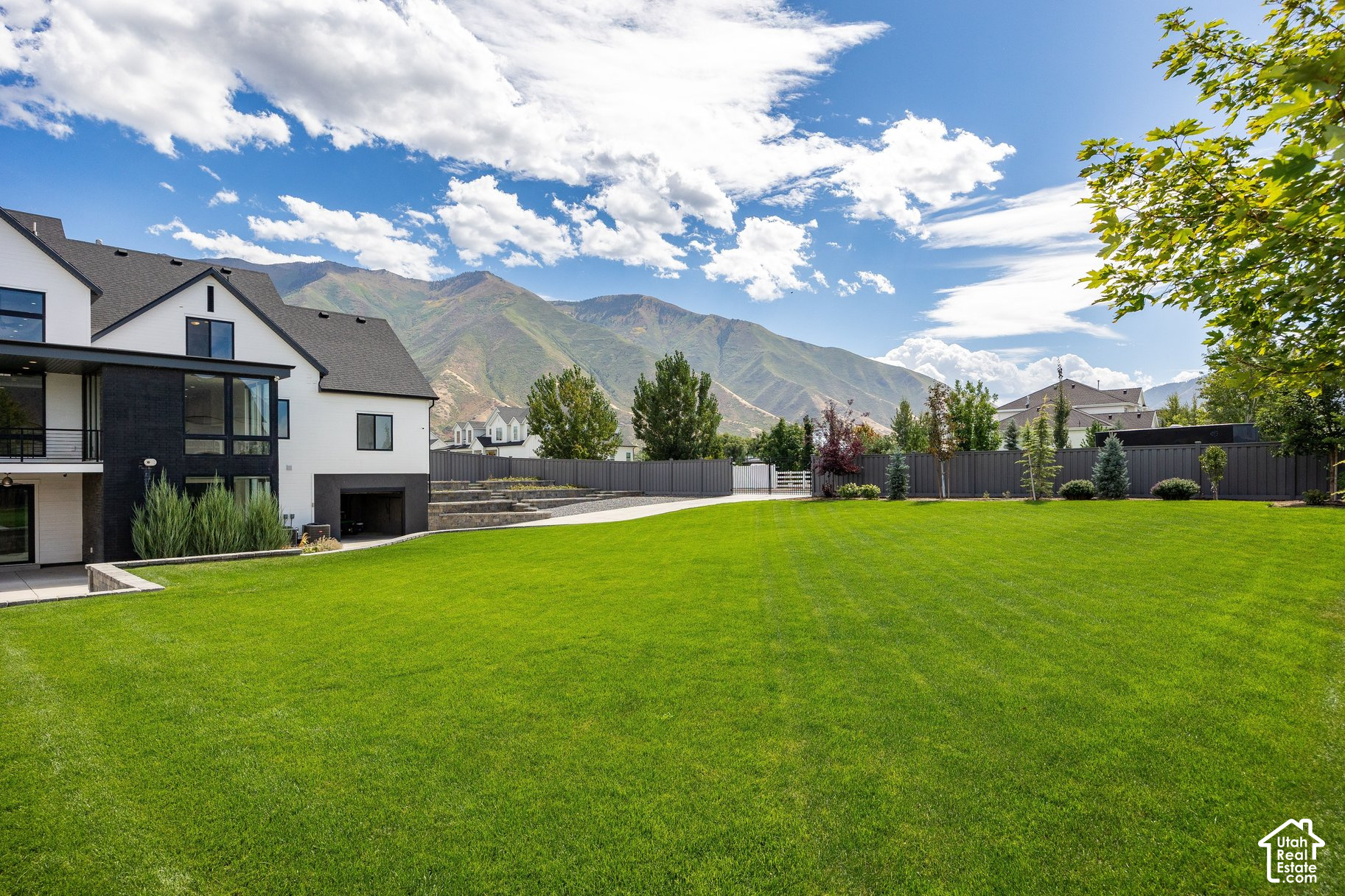 main property photo 60