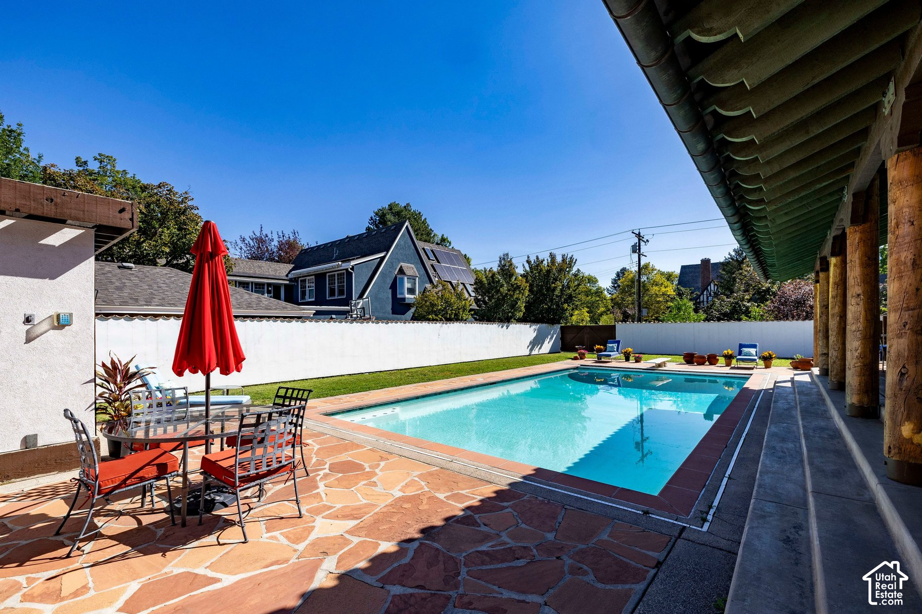 main property photo 65