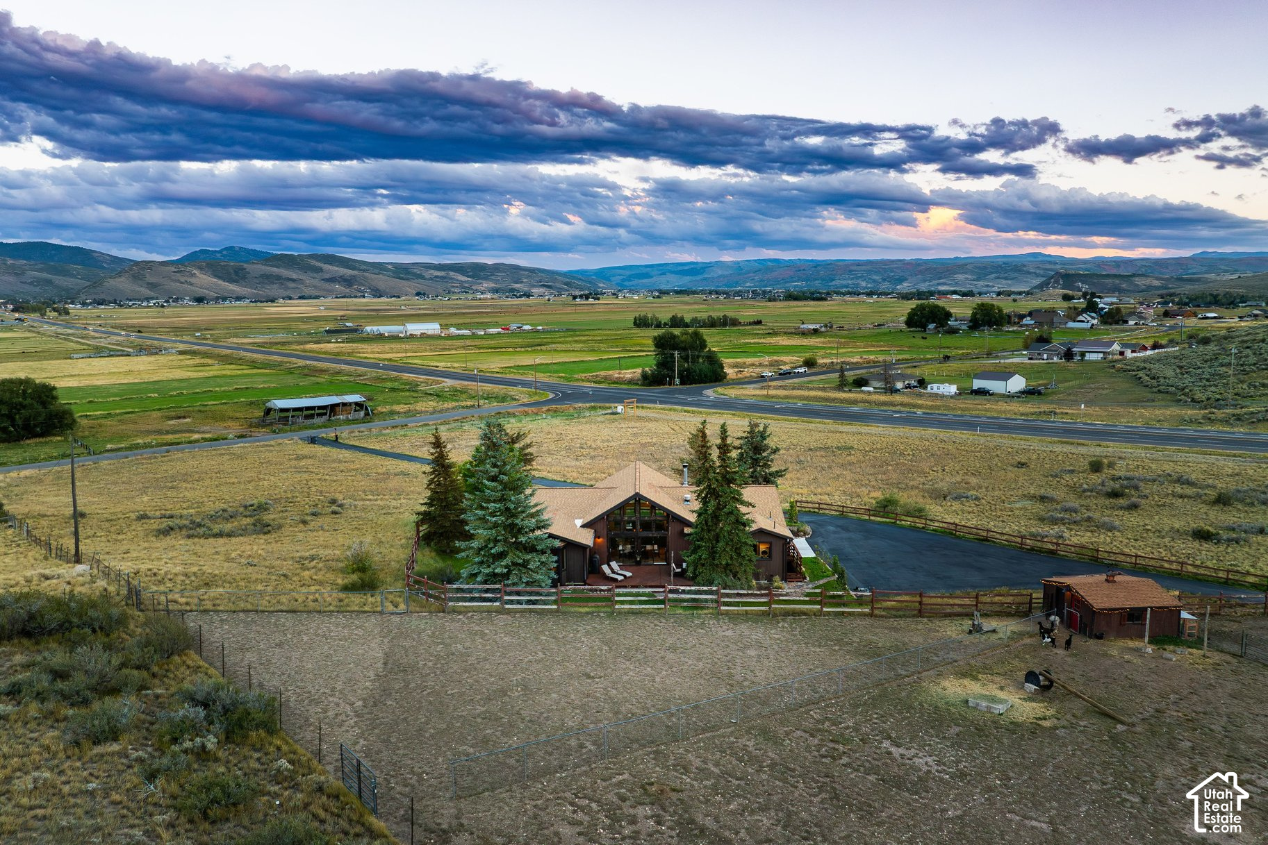main property photo 18