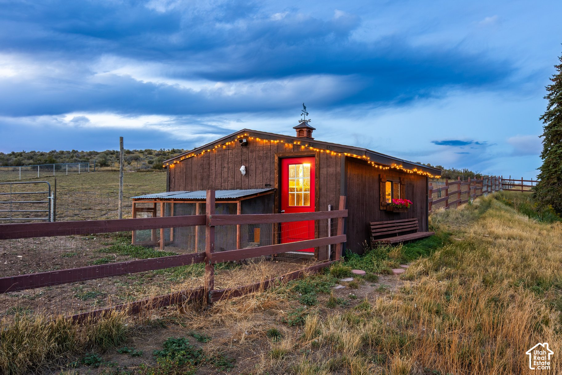 main property photo 33