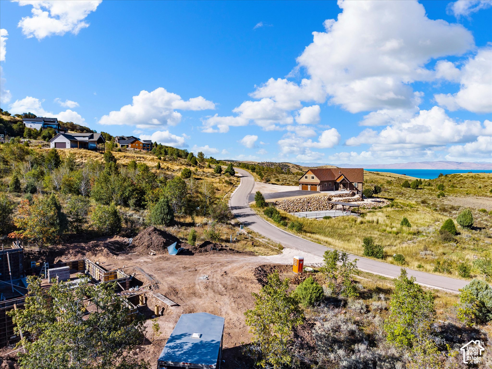 main property photo 15