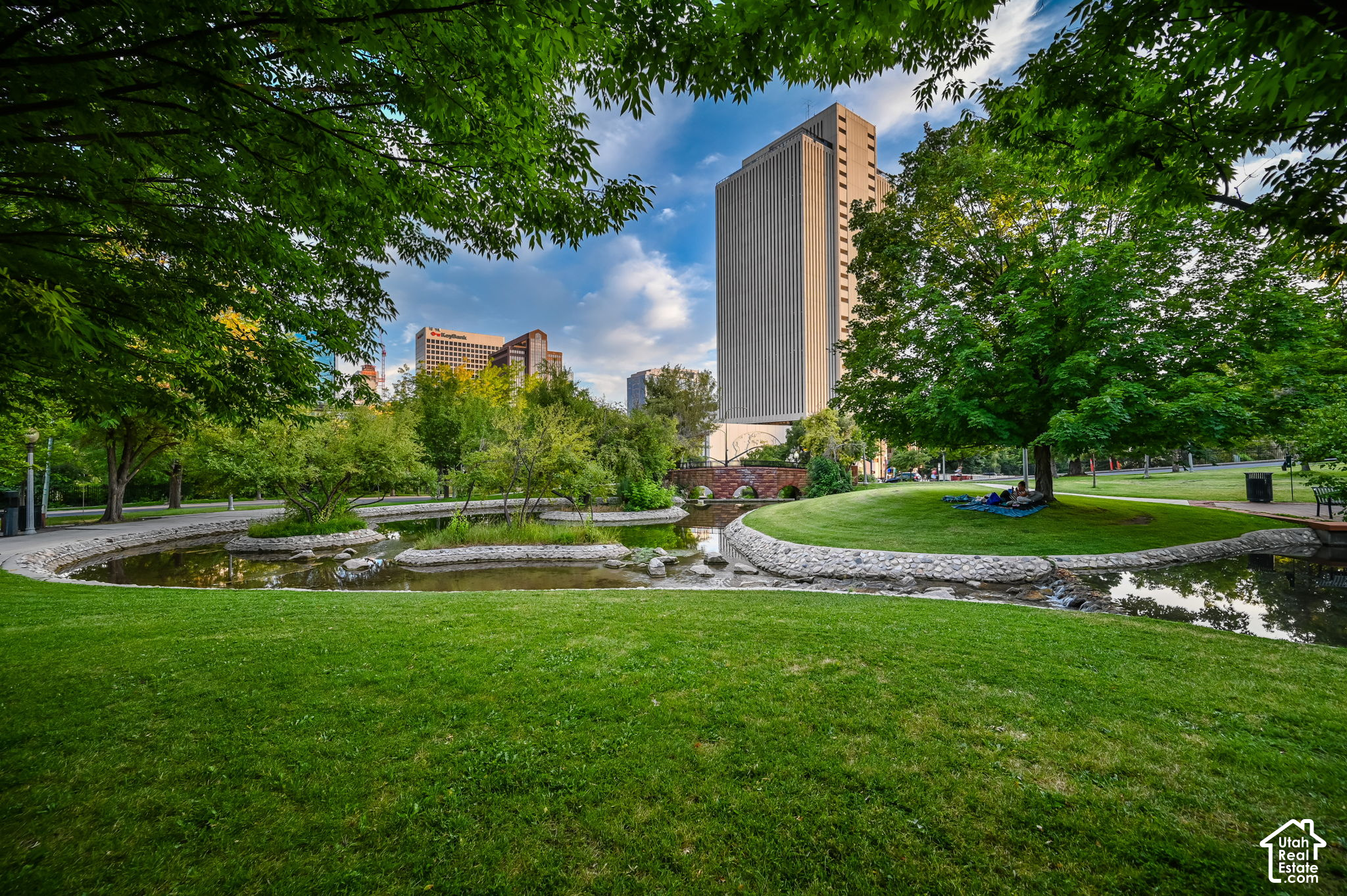 main property photo 50
