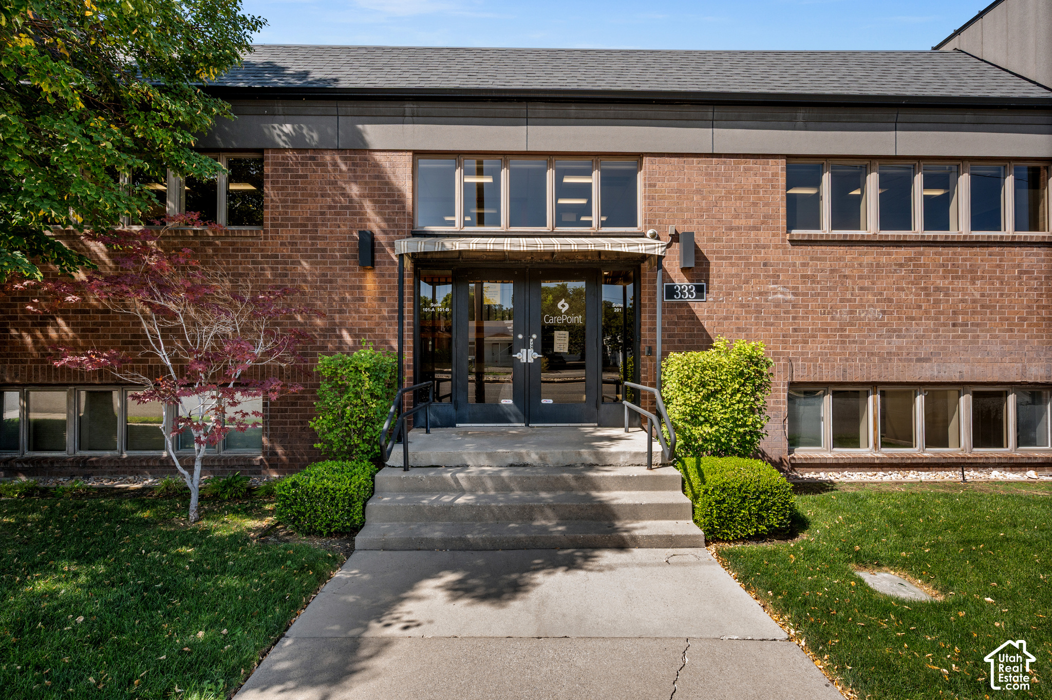 main property photo 37