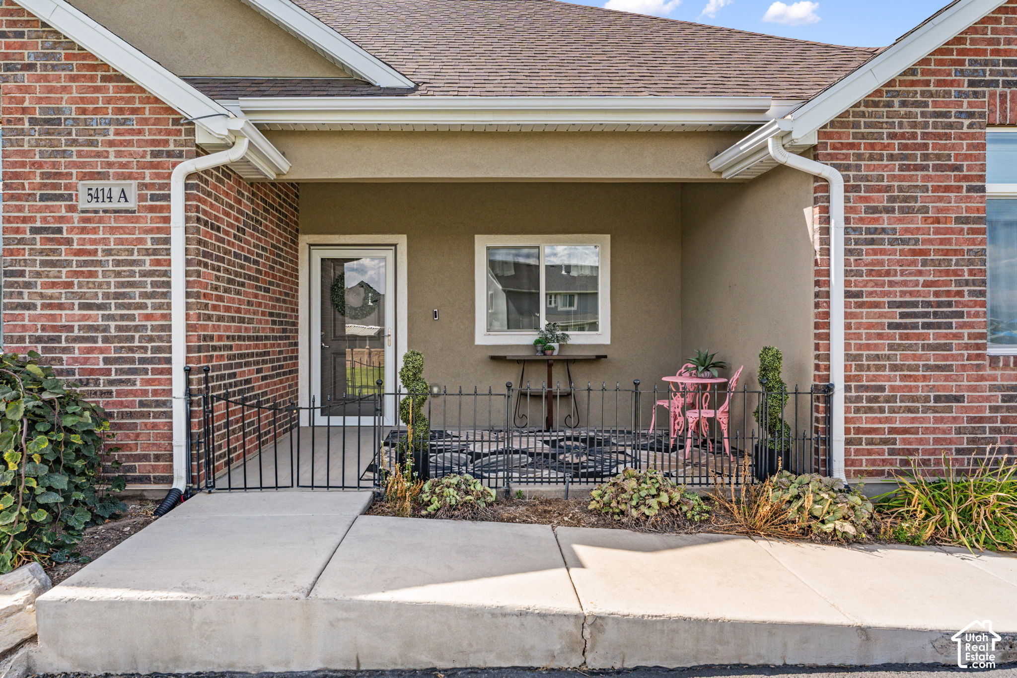 main property photo 22