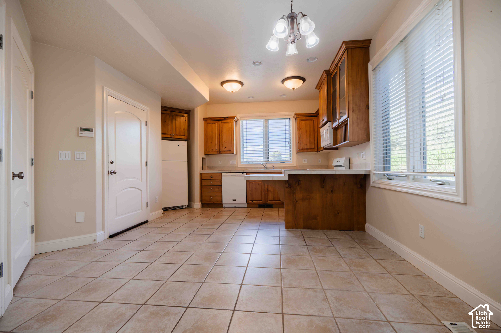 main property photo 60