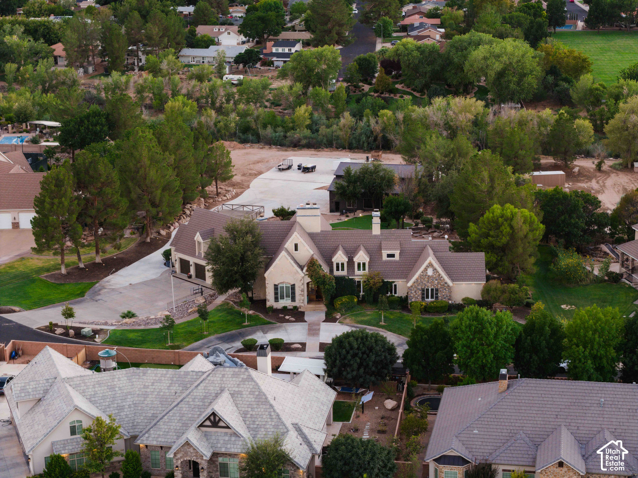 main property photo 82