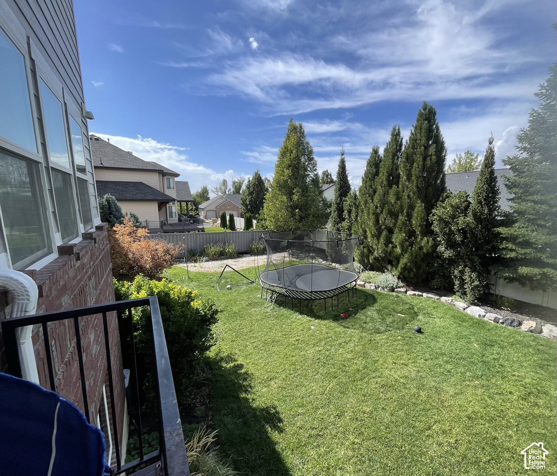 main property photo 13