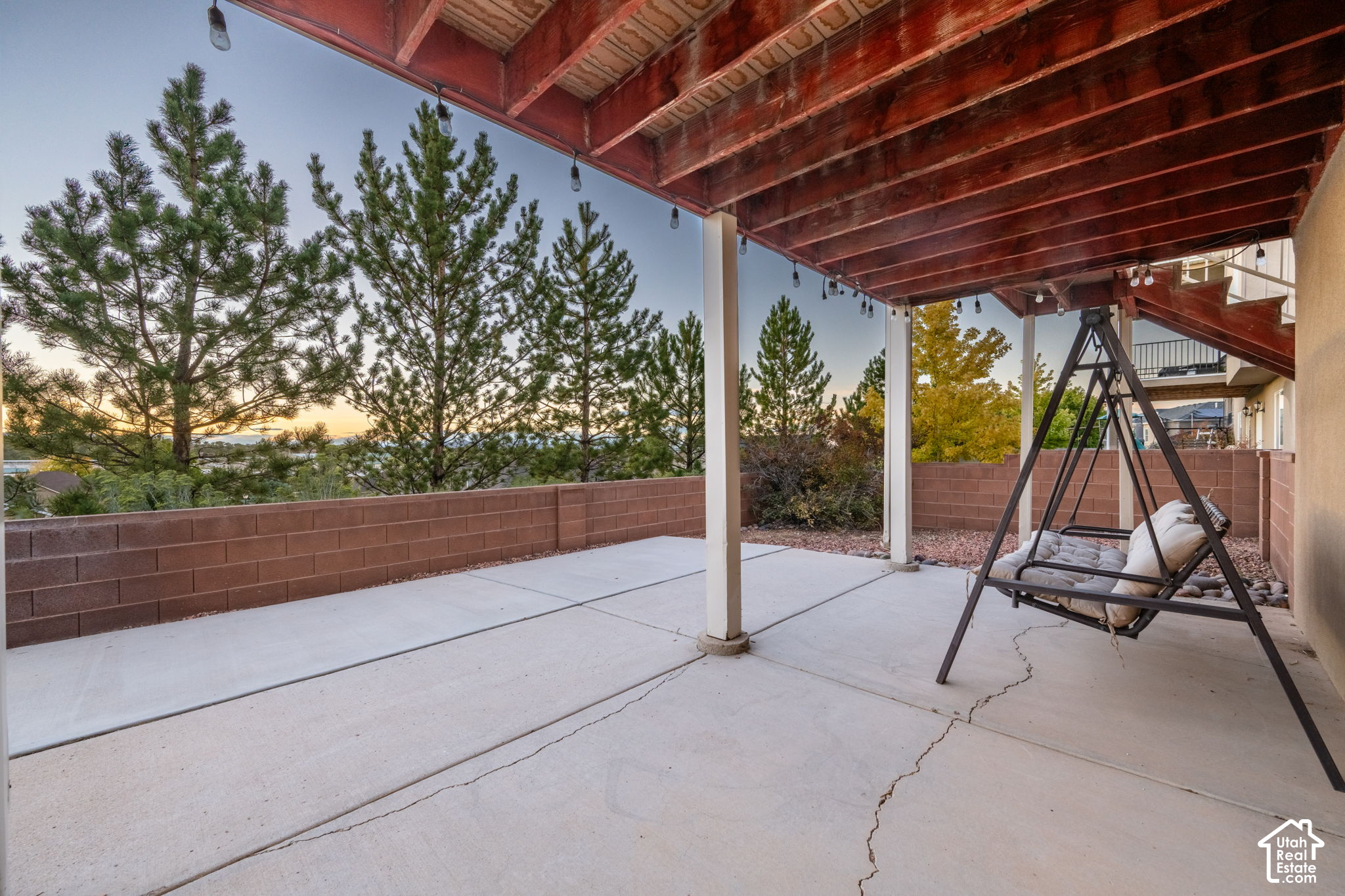 main property photo 39