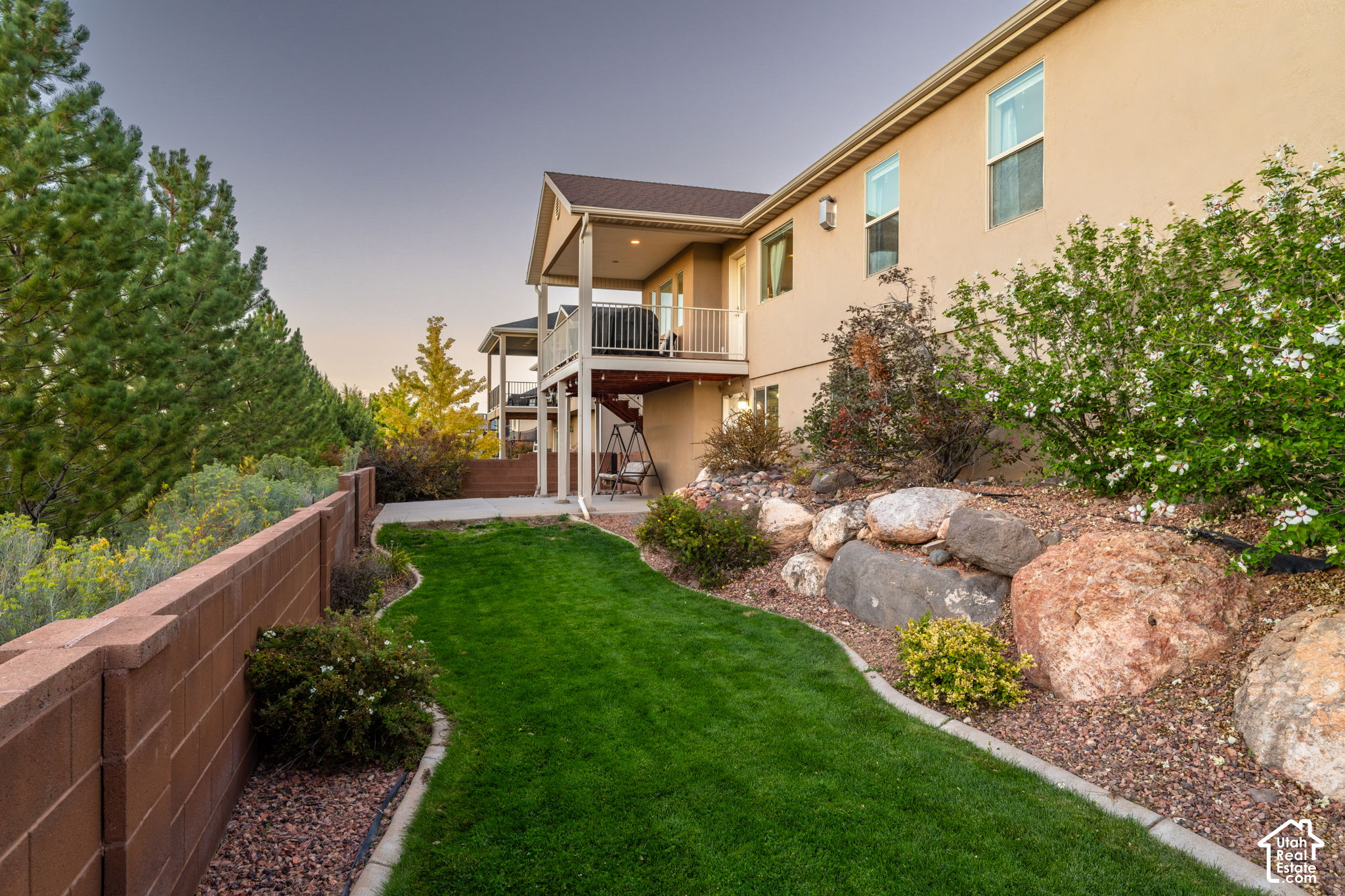 main property photo 44