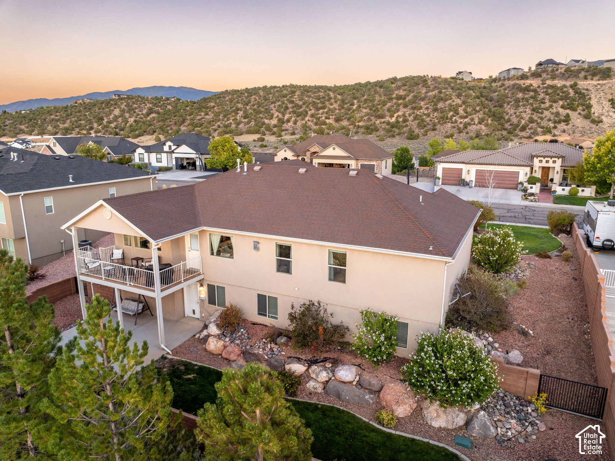 main property photo 48