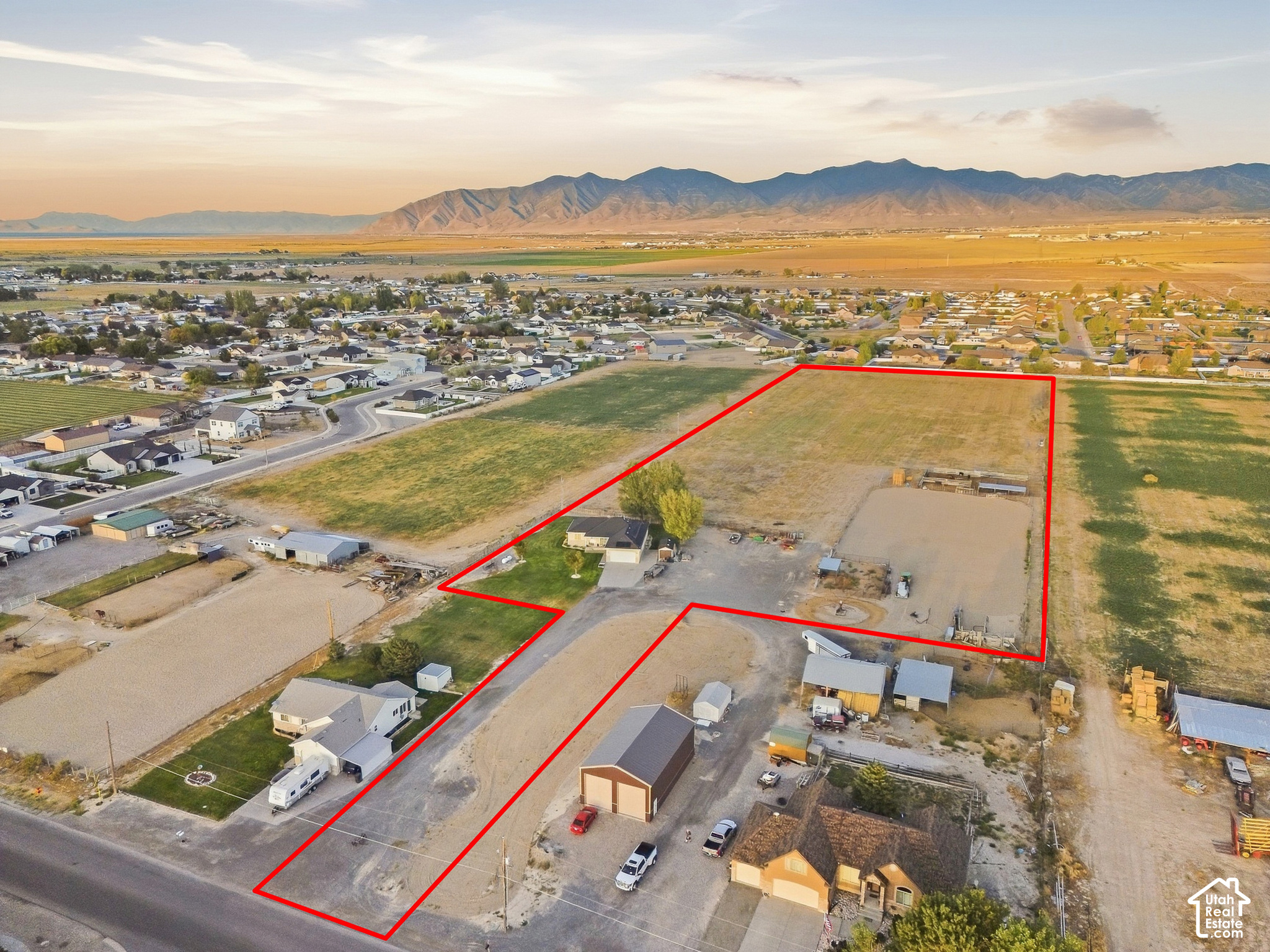 main property photo 2