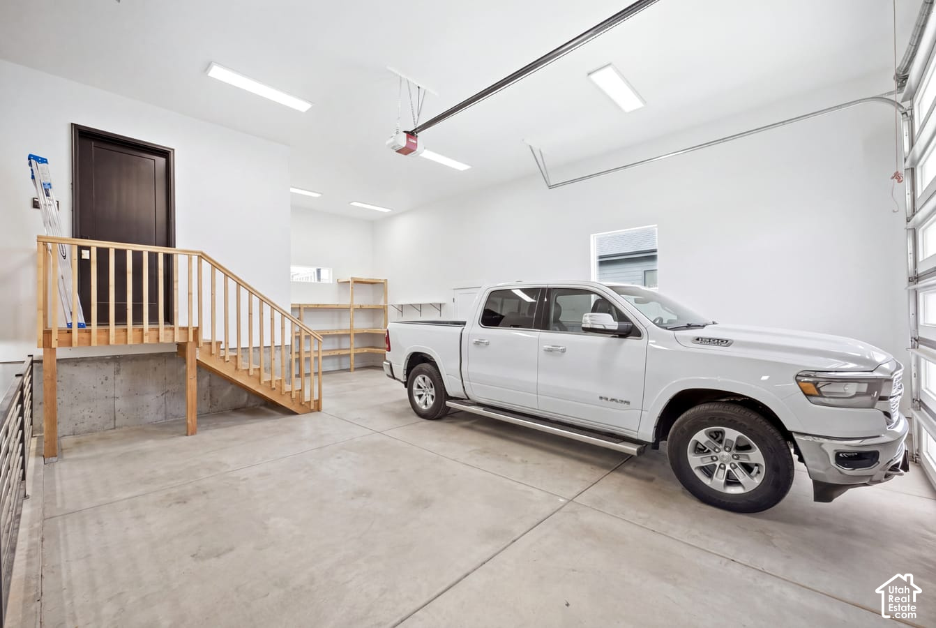 main property photo 102