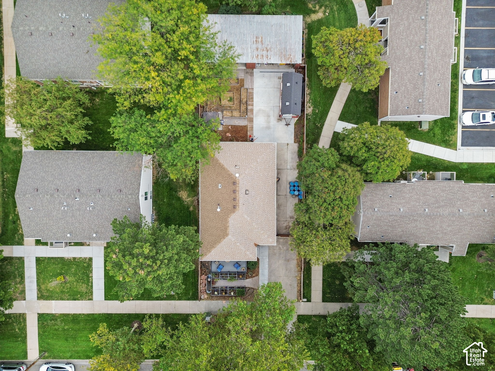 main property photo 42