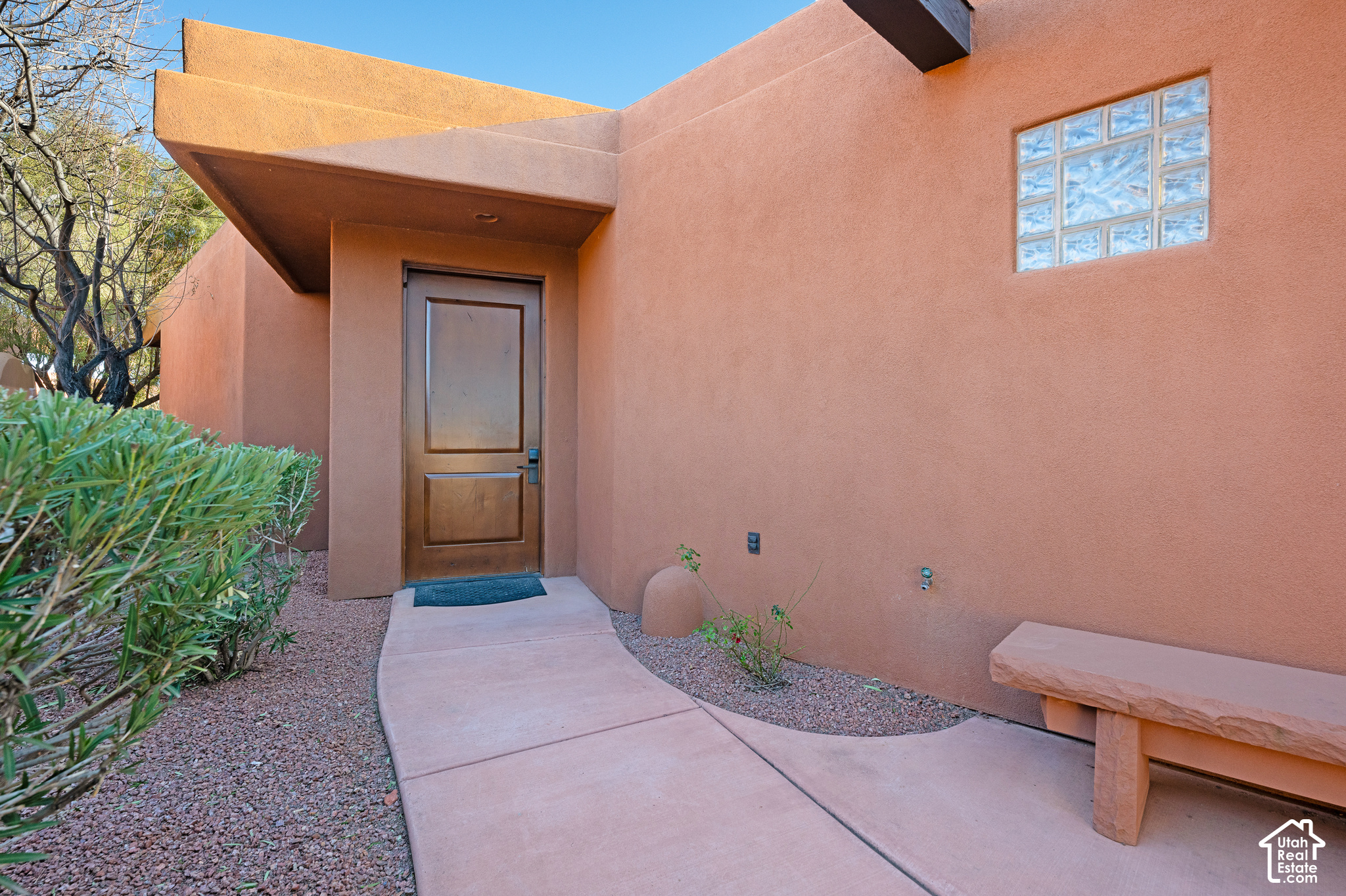 main property photo 39