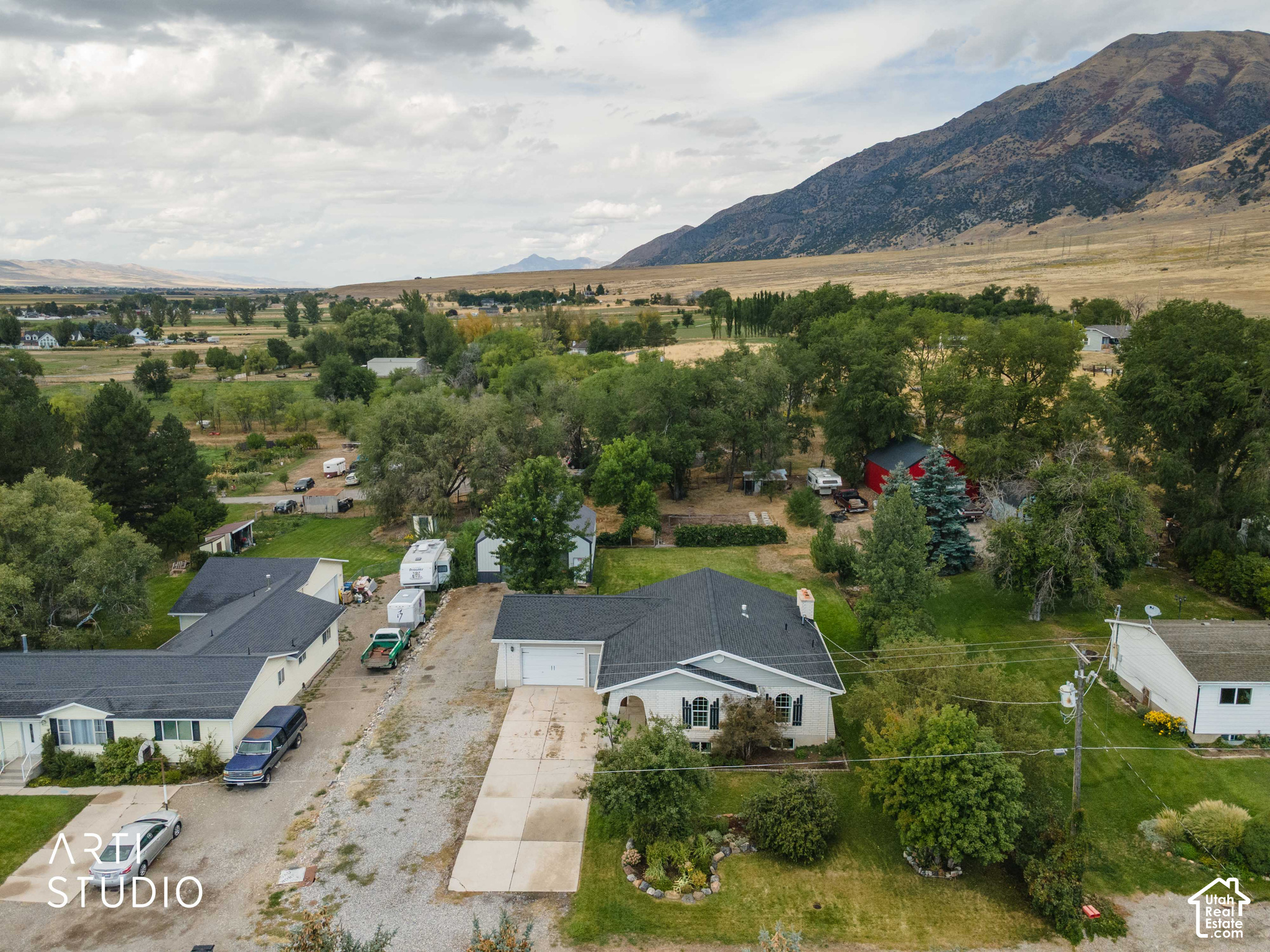 main property photo 53