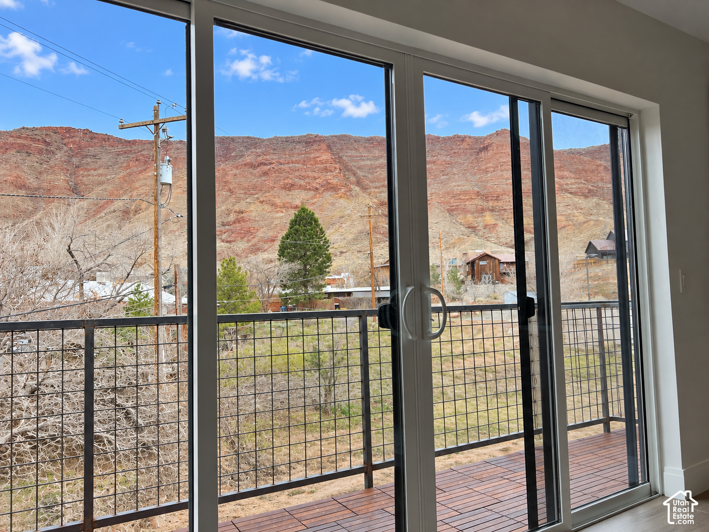main property photo 7