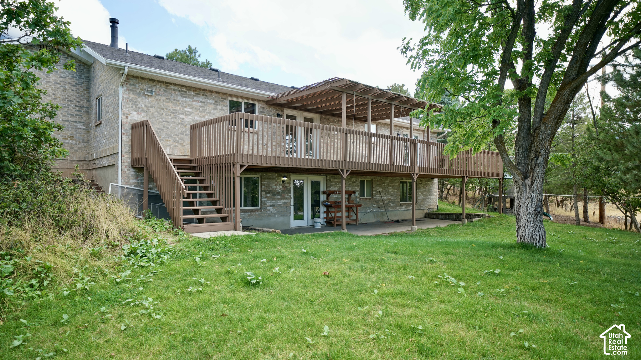 main property photo 35
