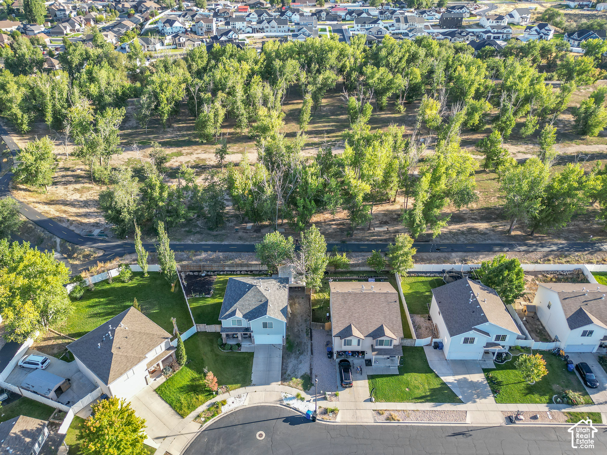 main property photo 48