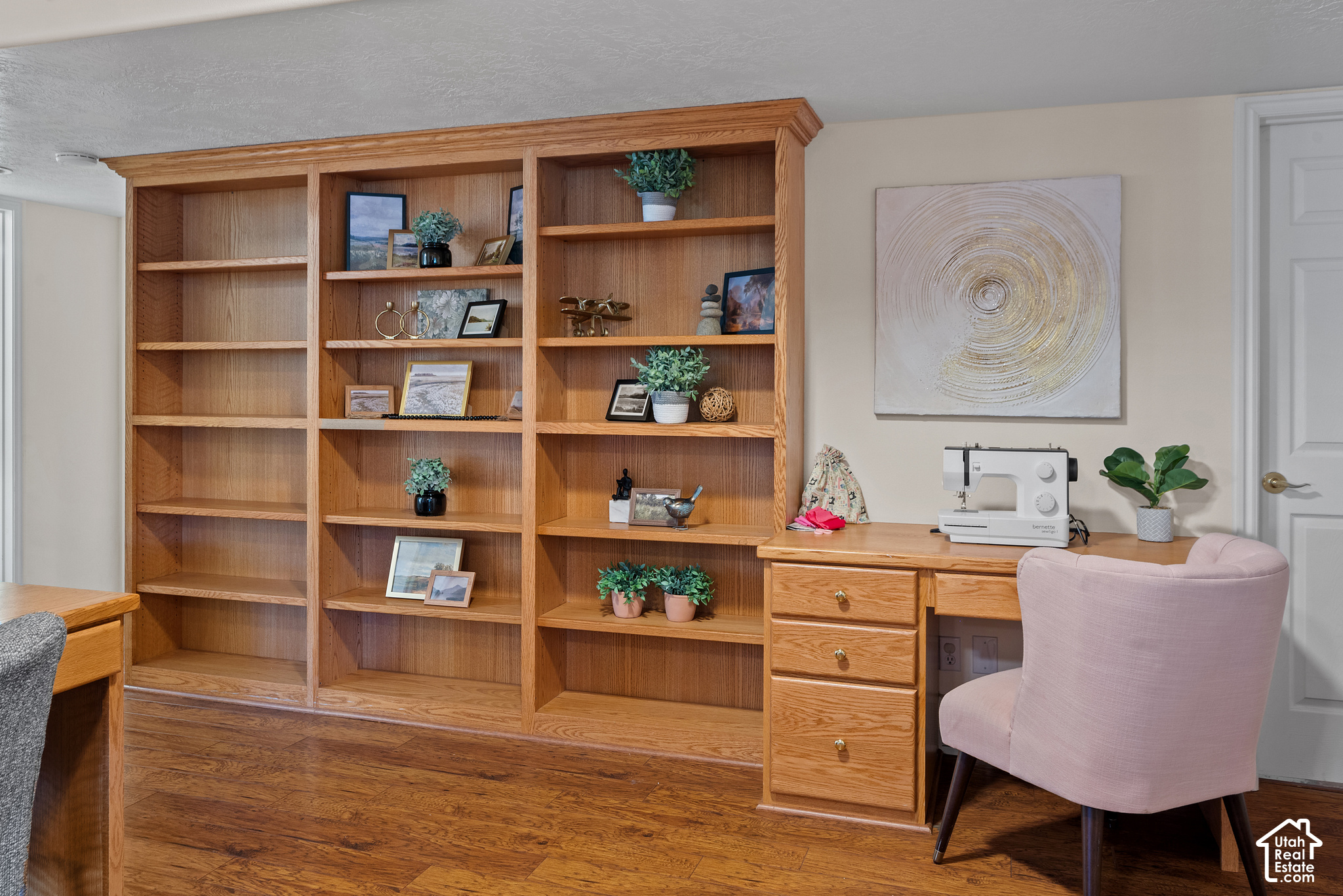main property photo 40